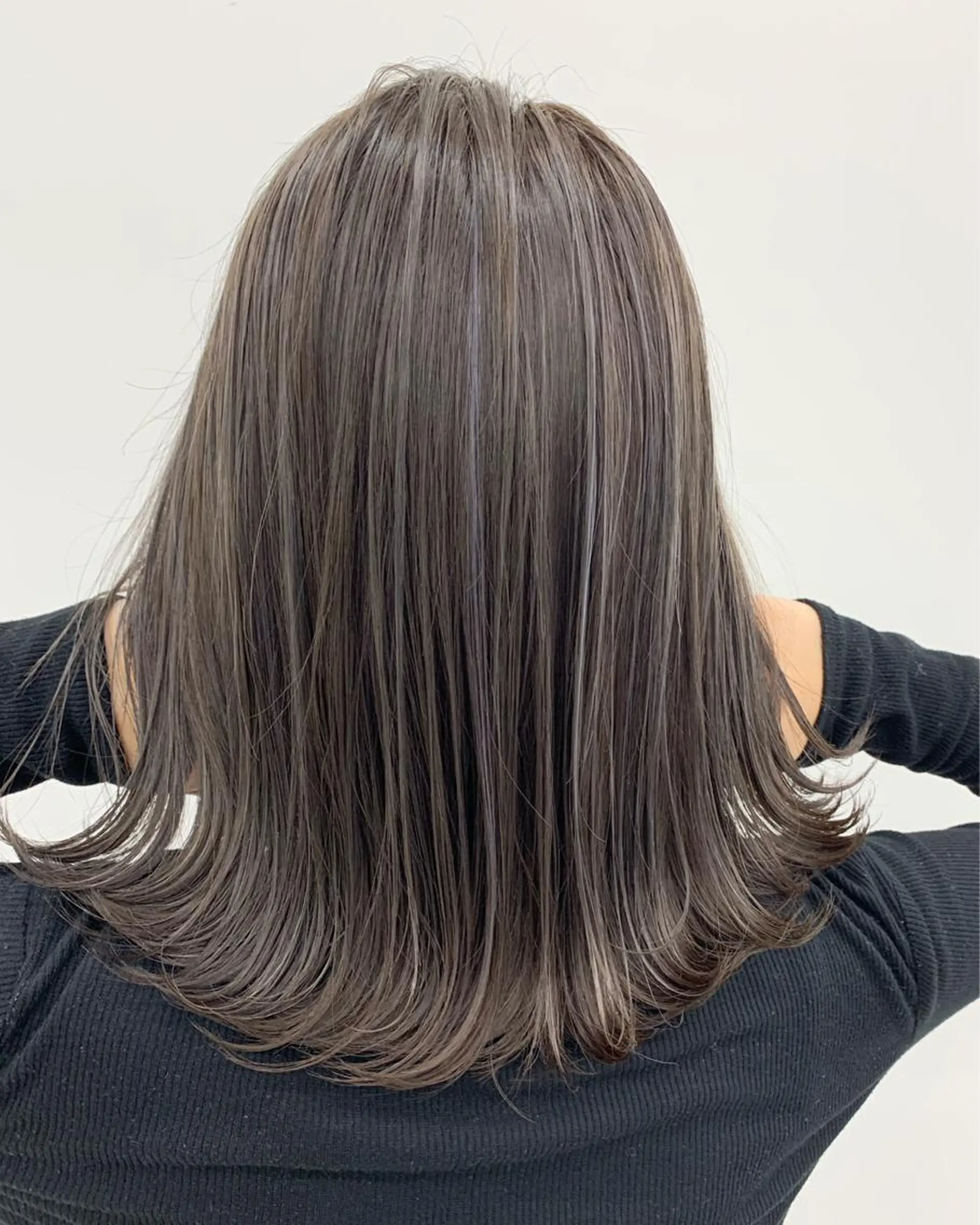 カラー ハイライトカラー LINOET NAGOYA所属・中川 来紀のヘアスタイル