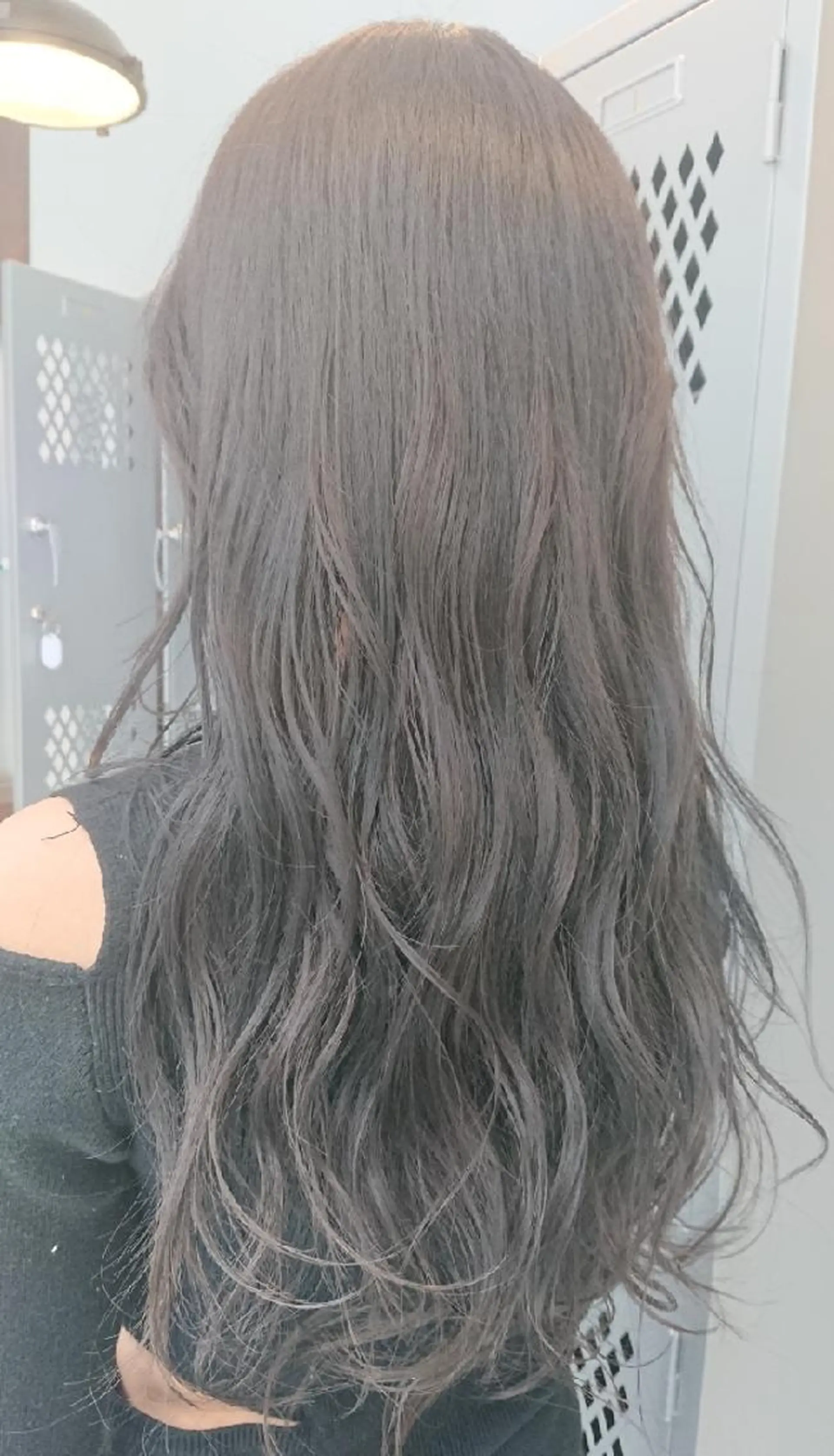 ロング カラー ヘアアレンジ ベージュカラー ハイトーンカラー カット ヘアカラー トリートメント スタイリスト 川添 のヘアスタイル