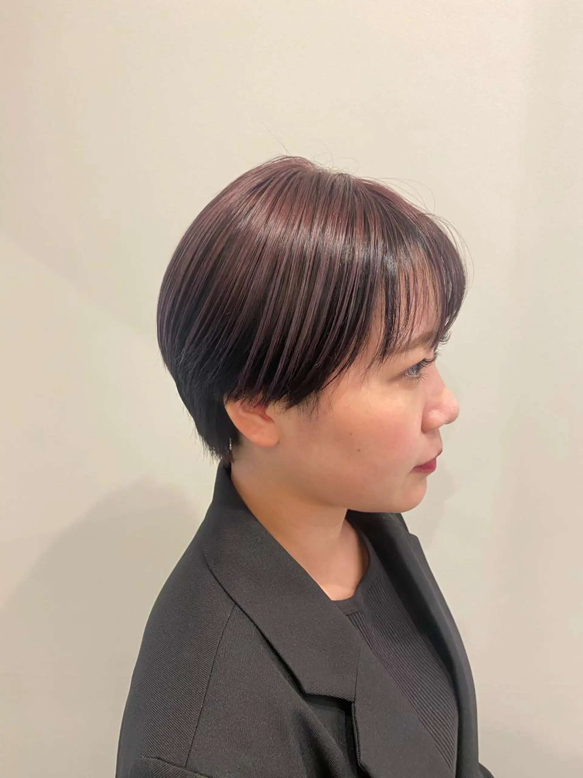 ショート カラー ブリーチ デザインカラー ハイライトカラー ツートーンカラー ハイライト ヘアカラー 🍑 モモカ🍑のヘアスタイル