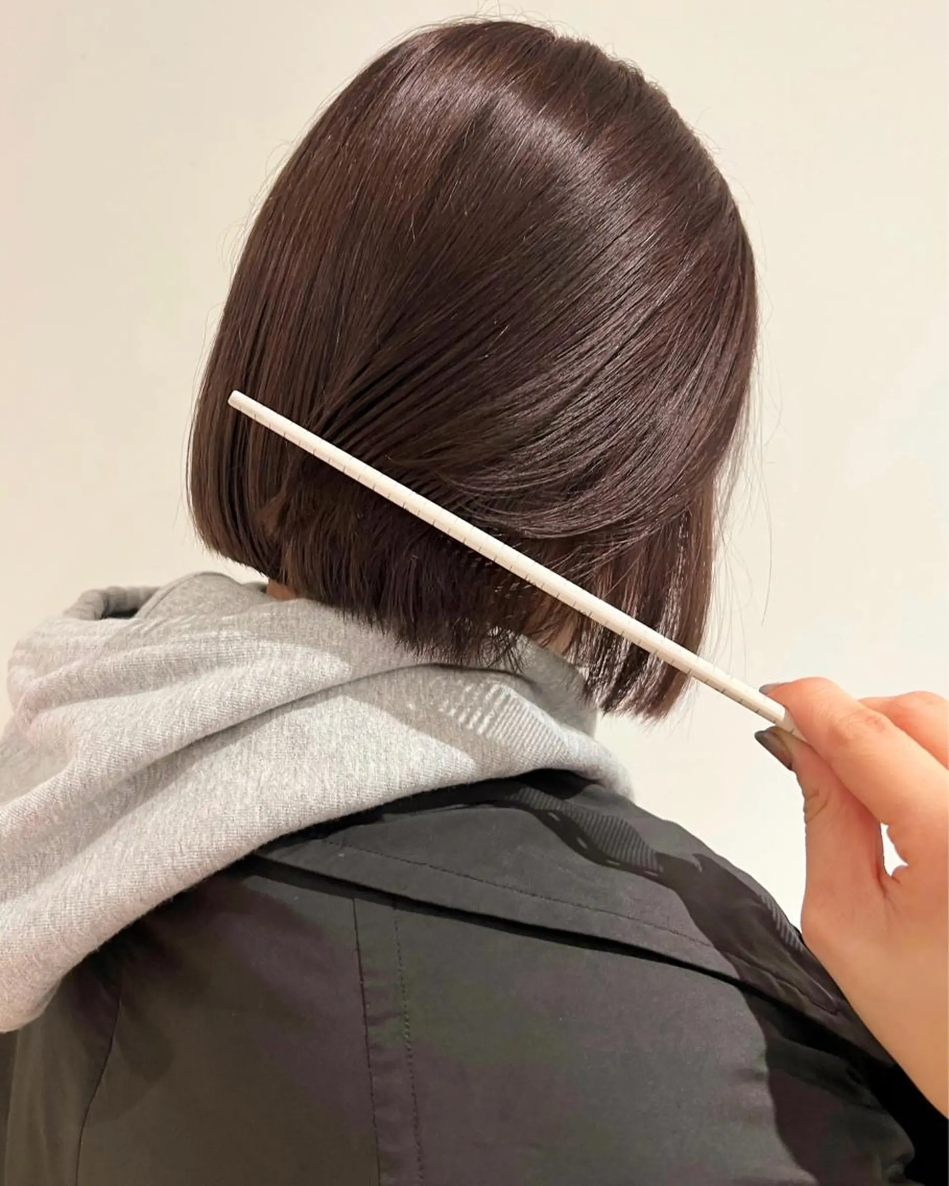 ミディアム レイヤーカット｜美髪 ｜青山のヘアスタイル