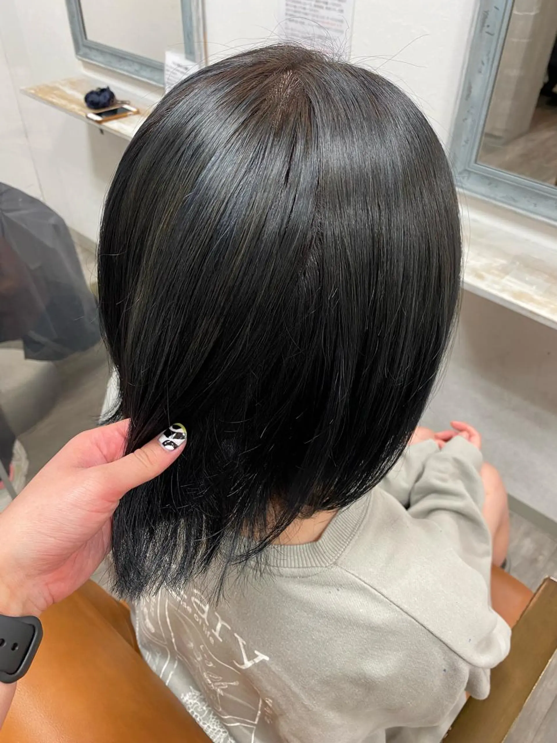 ミディアム カラー 柳坪 まなのヘアスタイル