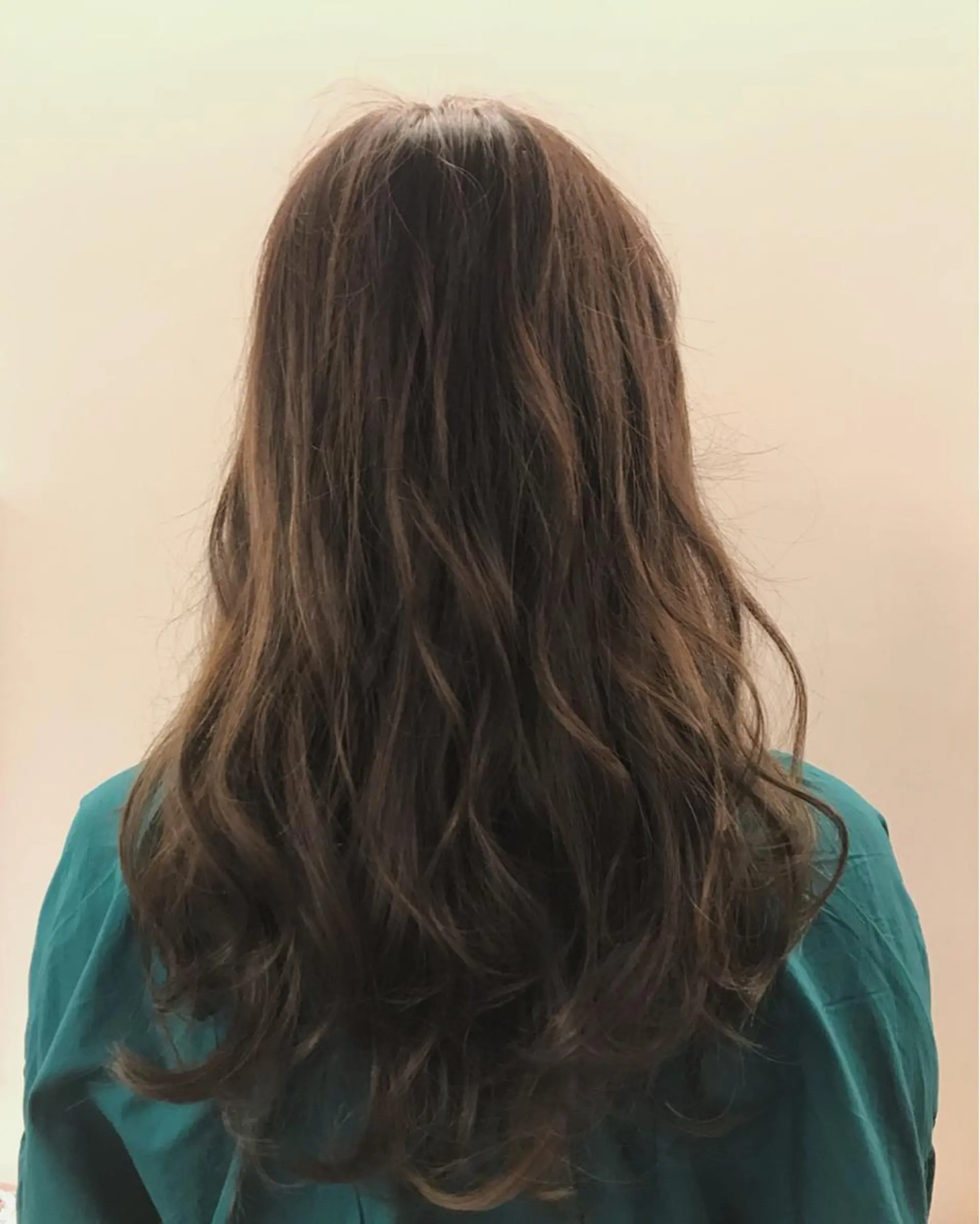 ロング 野村 莉夏香のヘアスタイル