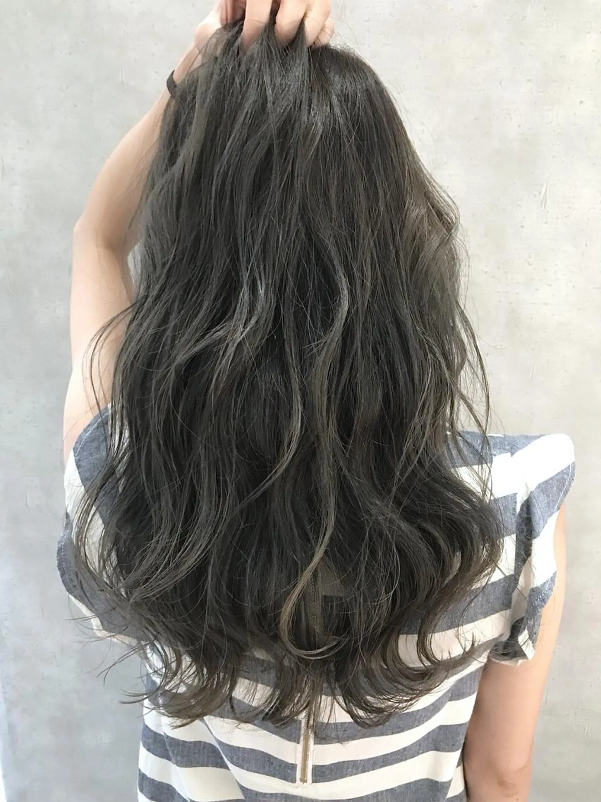 ミディアム カラー アディクシーカラー ブリーチ ケアブリーチ ダブルカラー ハイライトカラー MOU namba ムウナンバのヘアスタイル