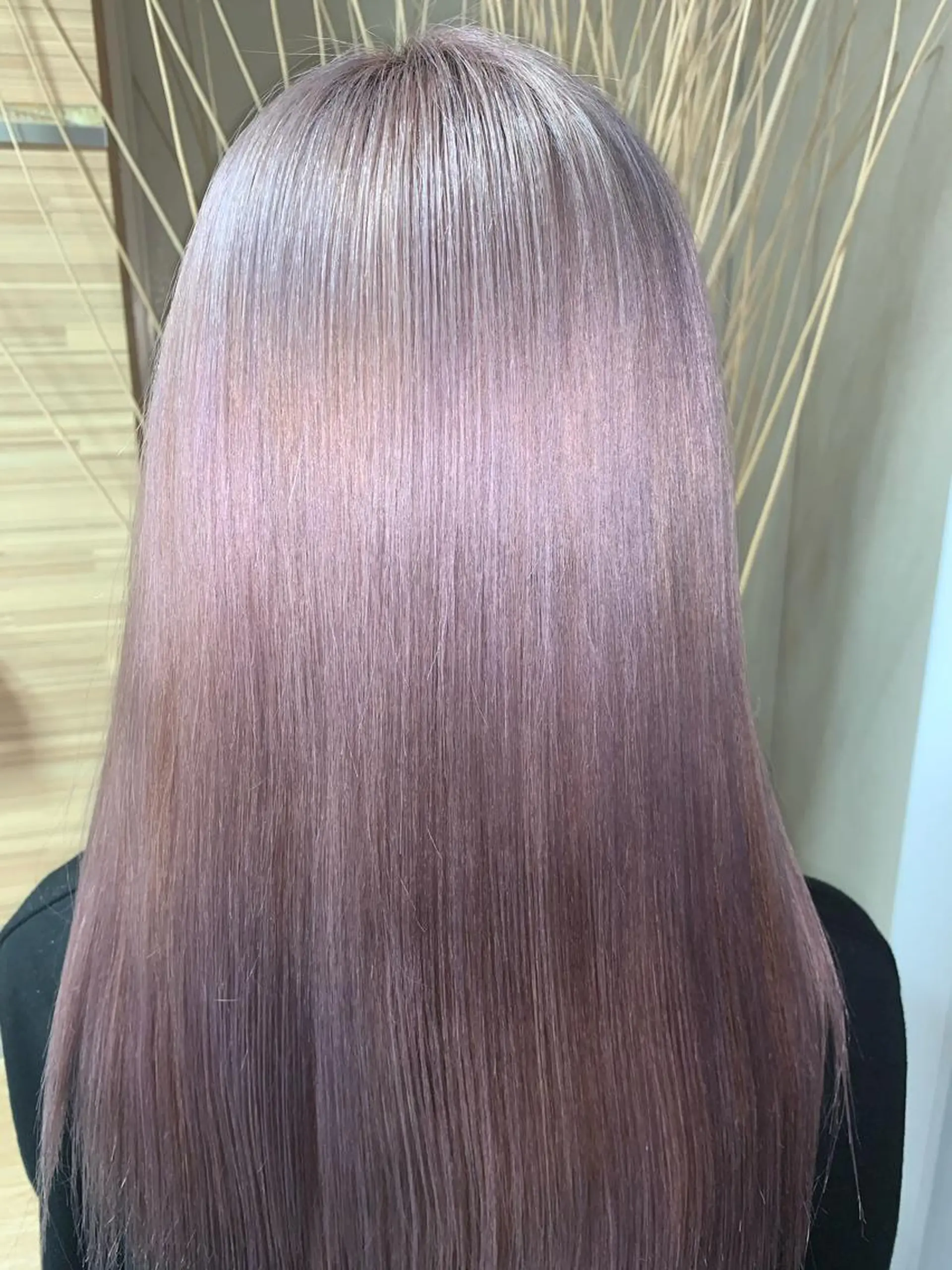 ロング カラー ハイトーンカラー カット 縮毛矯正 トリートメント 髪質改善/縮毛矯正 /ブリーチ矯正/岡部のヘアスタイル