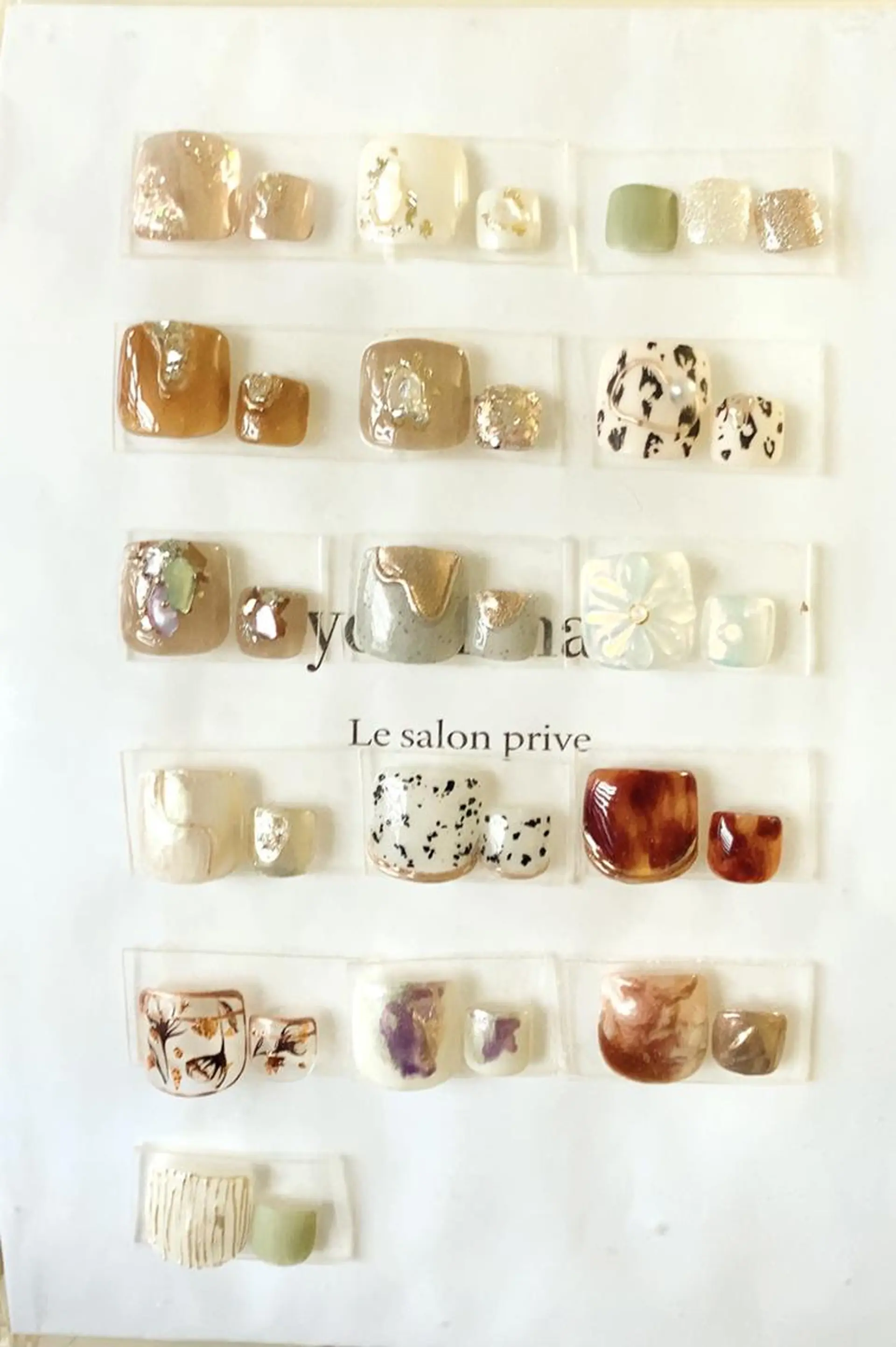 ネイル フットネイル ニュアンスネイル その他(ネイル) yochi nailのネイルデザイン