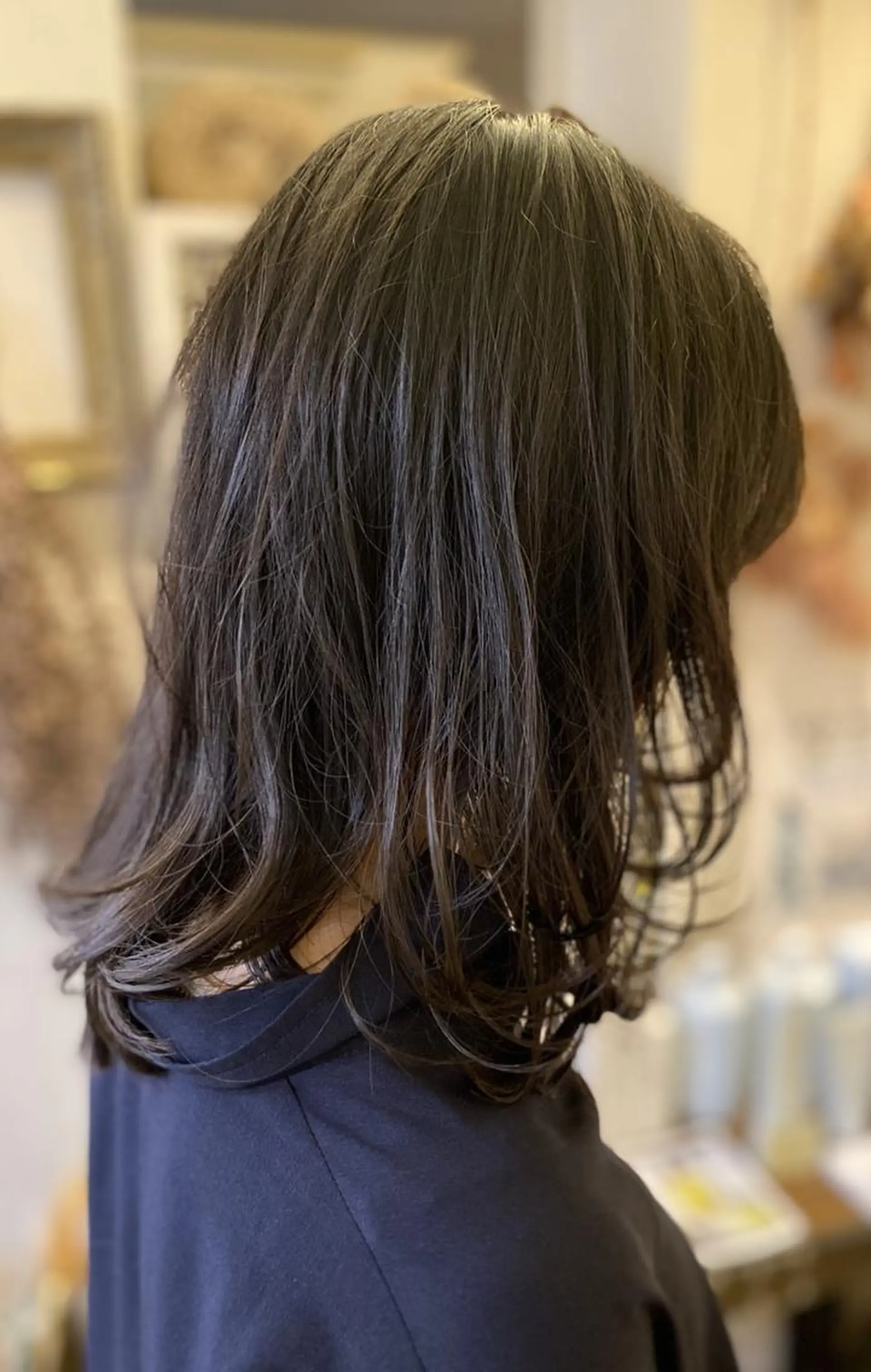 ミディアム ミディアムレイヤー レイヤーカット 近藤 大介のヘアスタイル