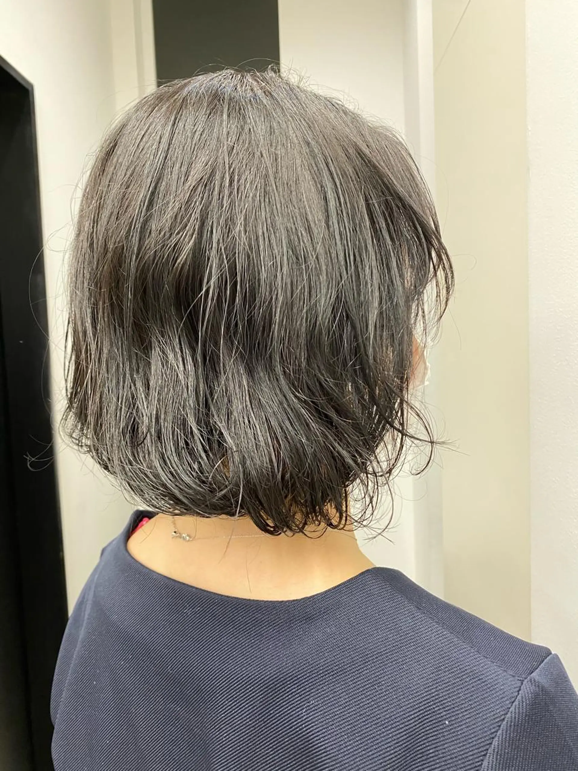 ショート ヘアアレンジ ハイレイヤー/顔周り /レイヤーカットのヘアスタイル