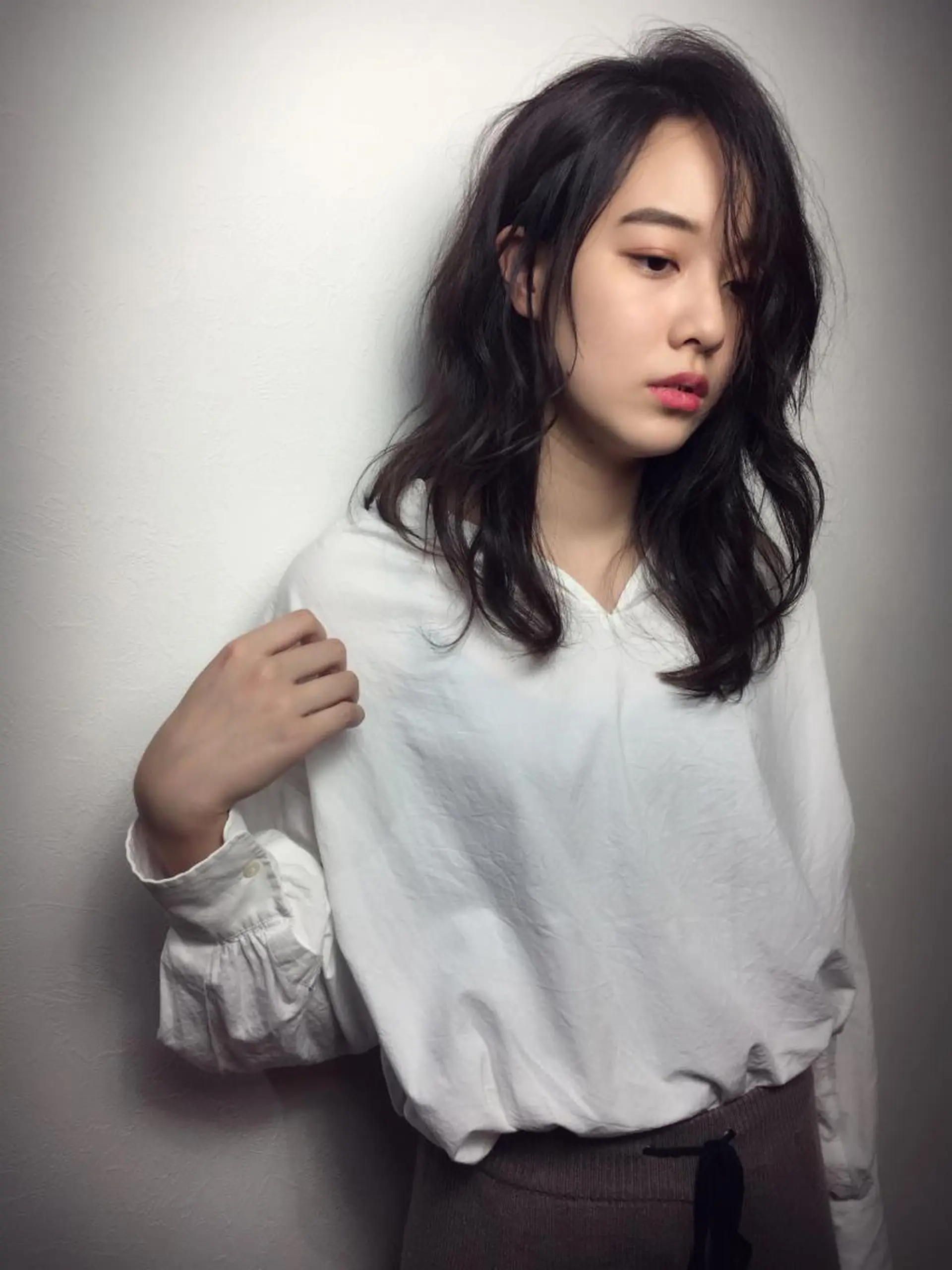 セミロング カラー ヘアアレンジ セミロングパーマ アッシュ ベージュカラー グレージュ ハイライトカラー ヘアカラー トリートメント ヘッドスパ Relación / レラシオン所属・岩崎 克秀のヘアスタイル