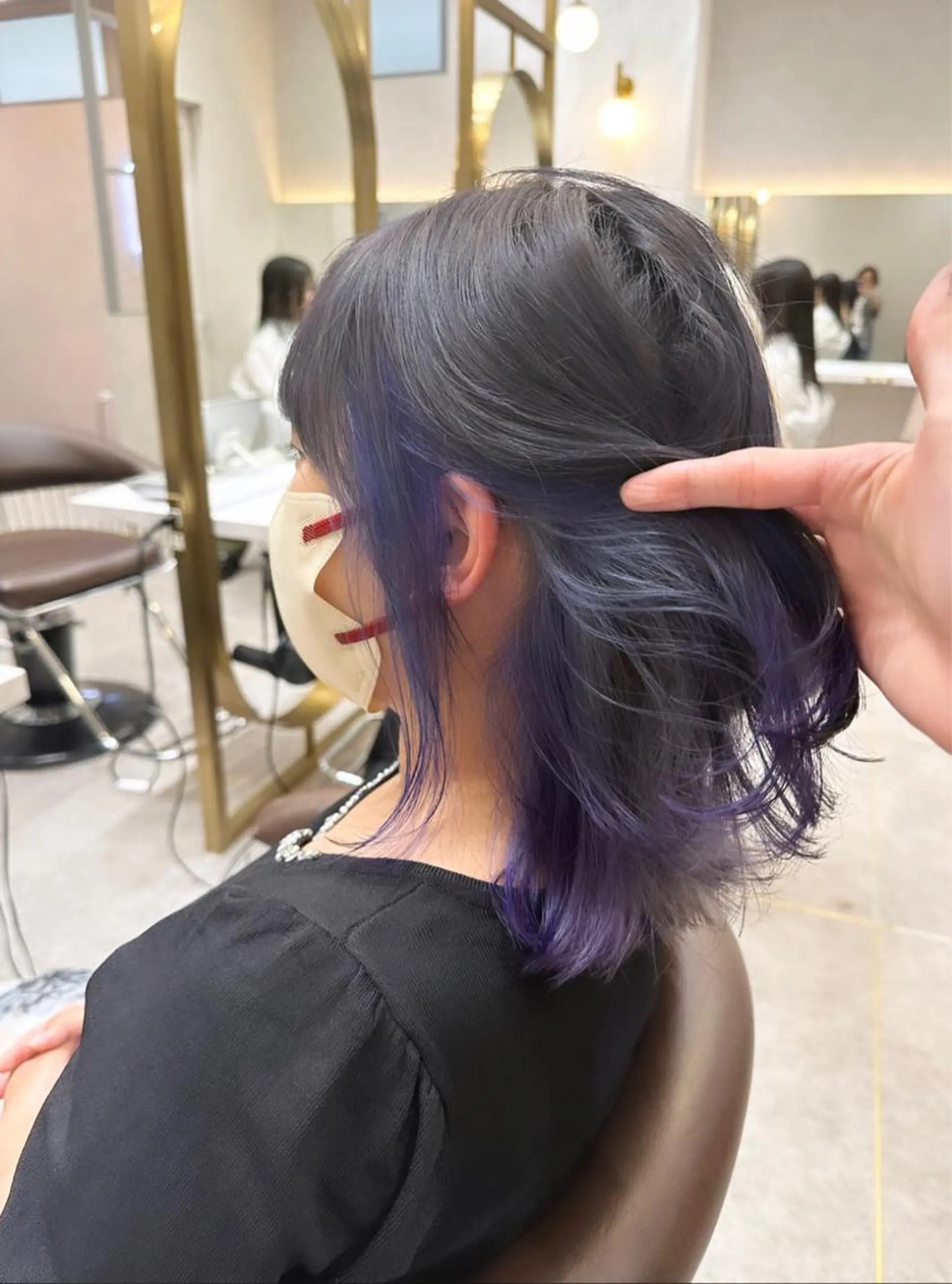 ミディアム カラー ヘアアレンジ バレイヤージュ ブリーチ ケアブリーチ ダブルカラー グラデーションカラー ヘアカラー yuuto🌈 冬の透け感カラーのヘアスタイル