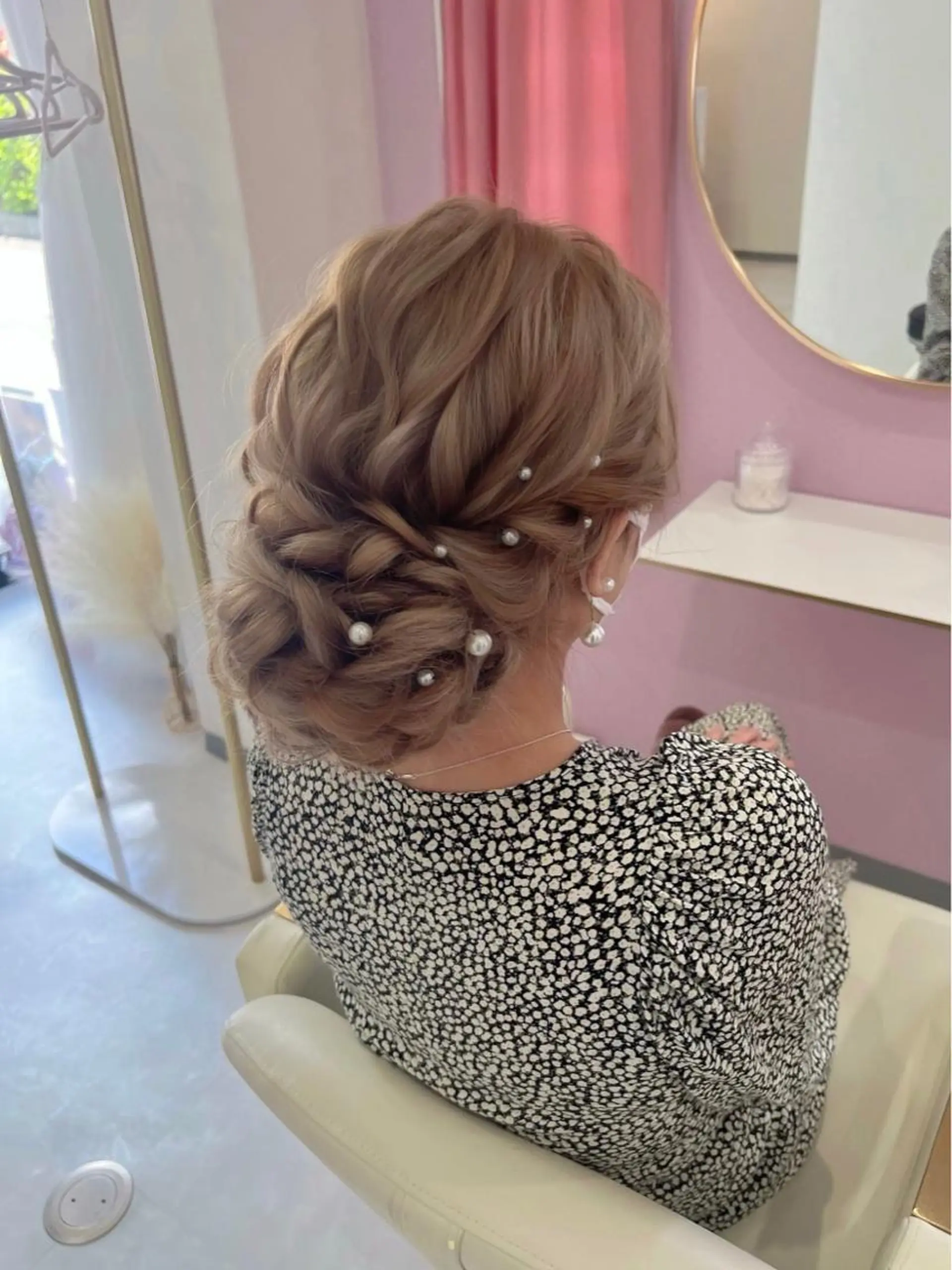 セミロング ヘアアレンジ Bellmée Akemiのヘアスタイル