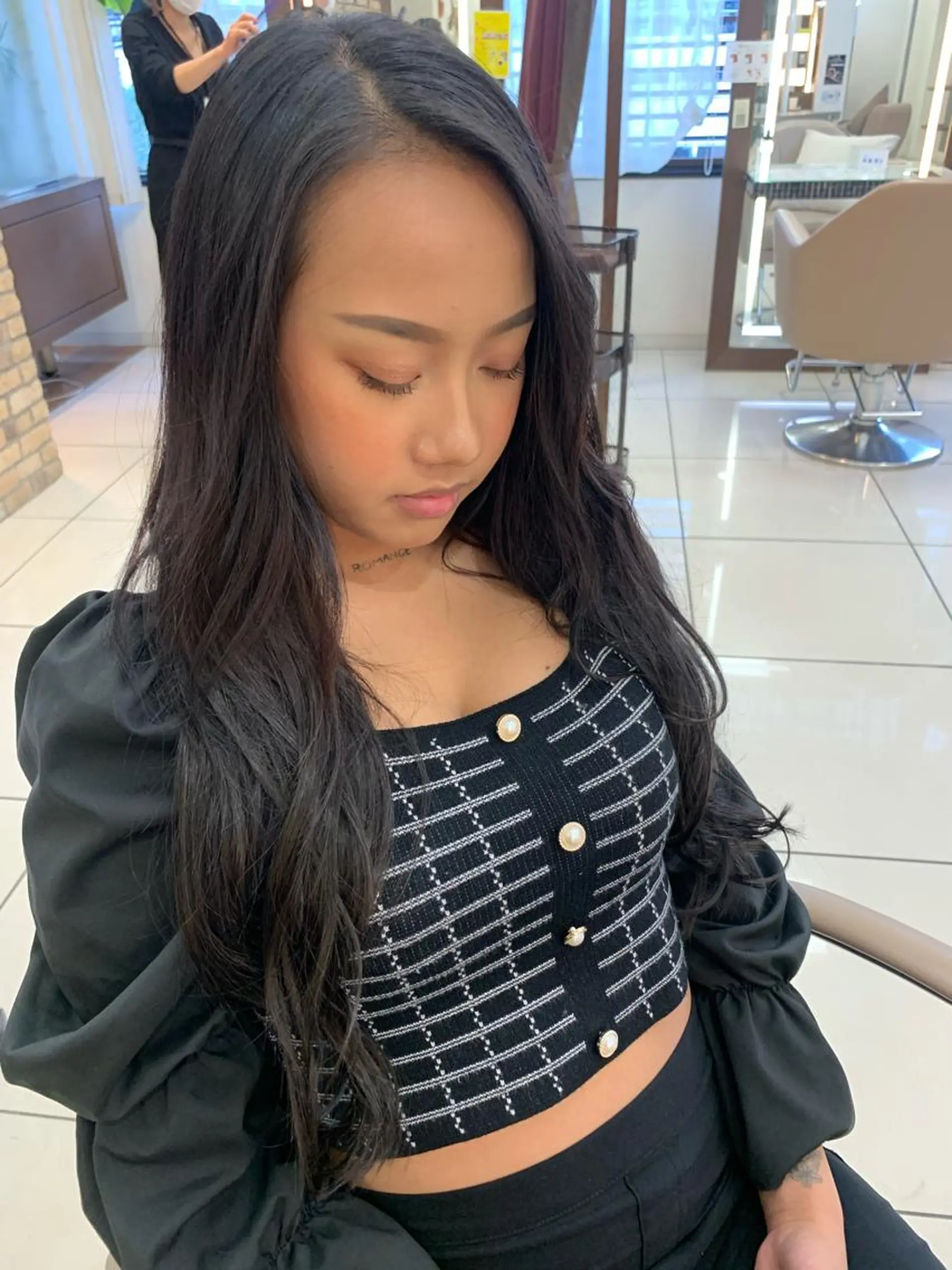 ロング カラー カット エクステ 羽エクステ🩷 🤍まき🤍のヘアスタイル