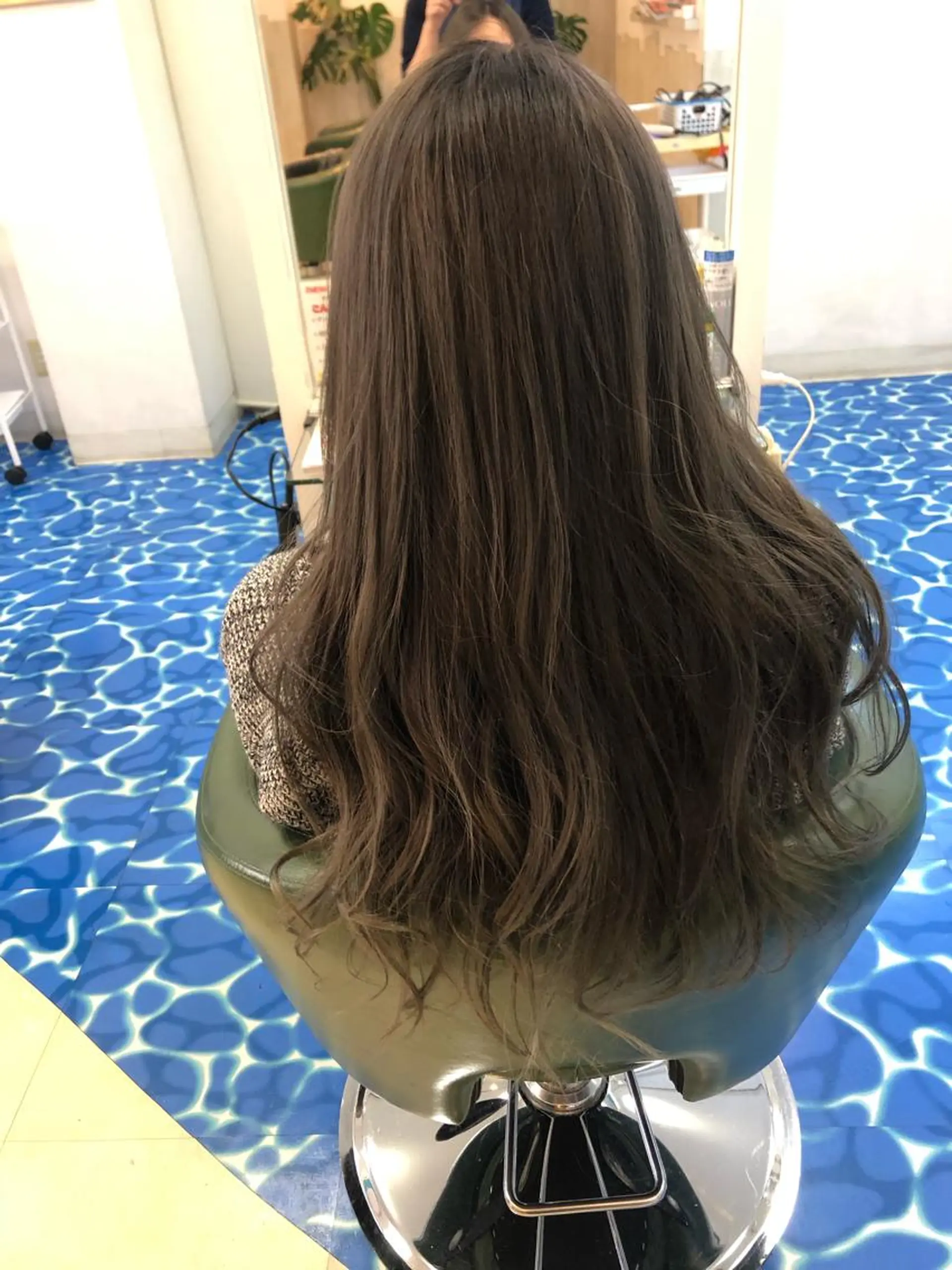 ロング カラー CoCooN Hiromiのヘアスタイル