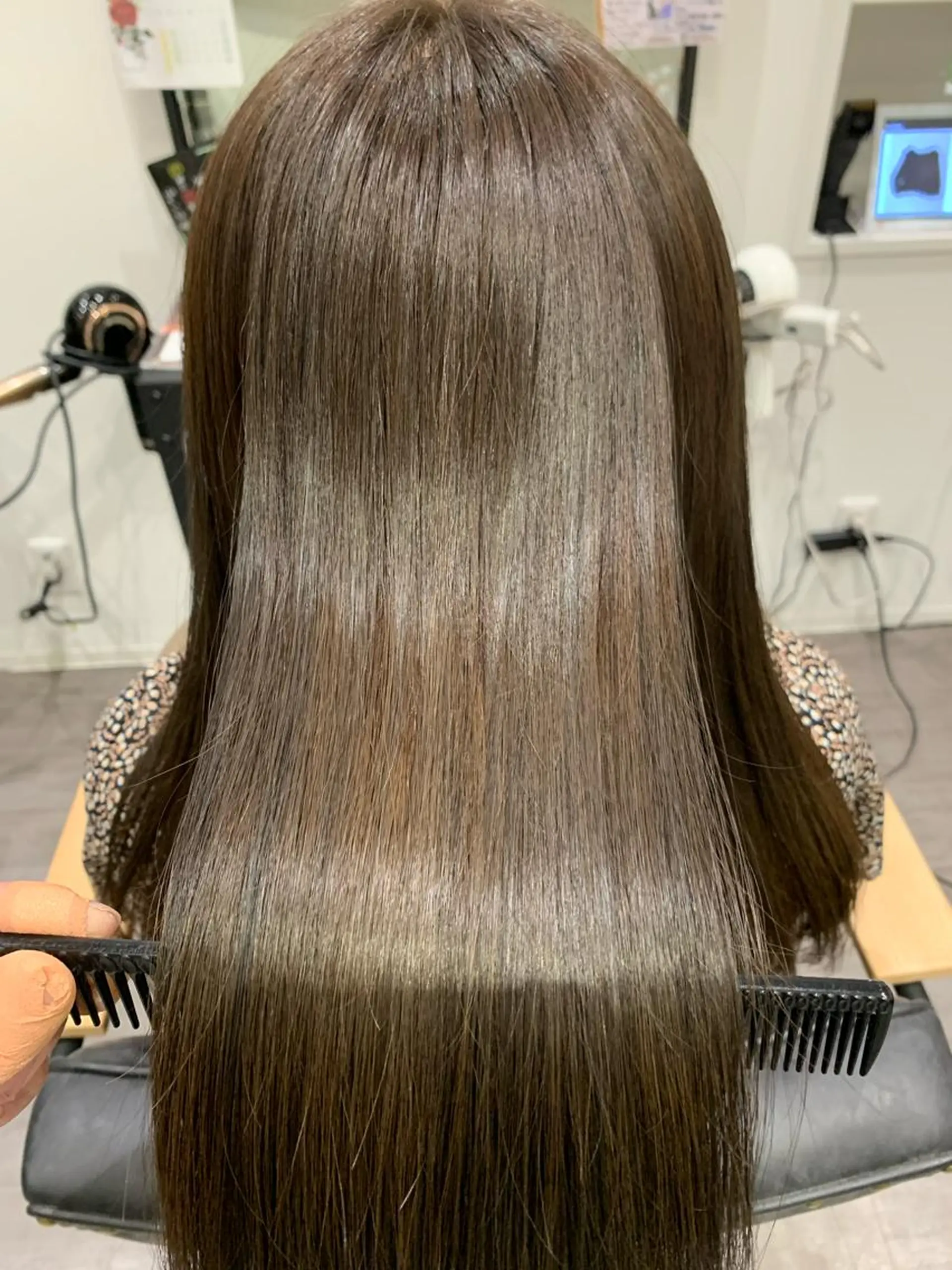 ロング 【酸性ストレート】 宮下和明のヘアスタイル