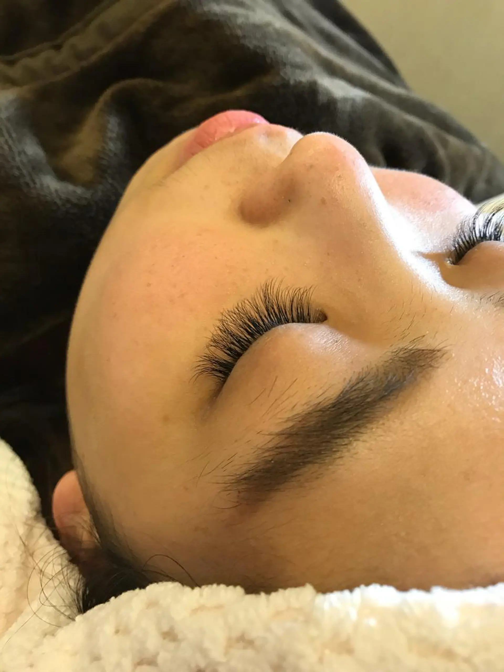 マツエク・マツパ ボリュームラッシュ 舟橋 瑞稀のヘアスタイル