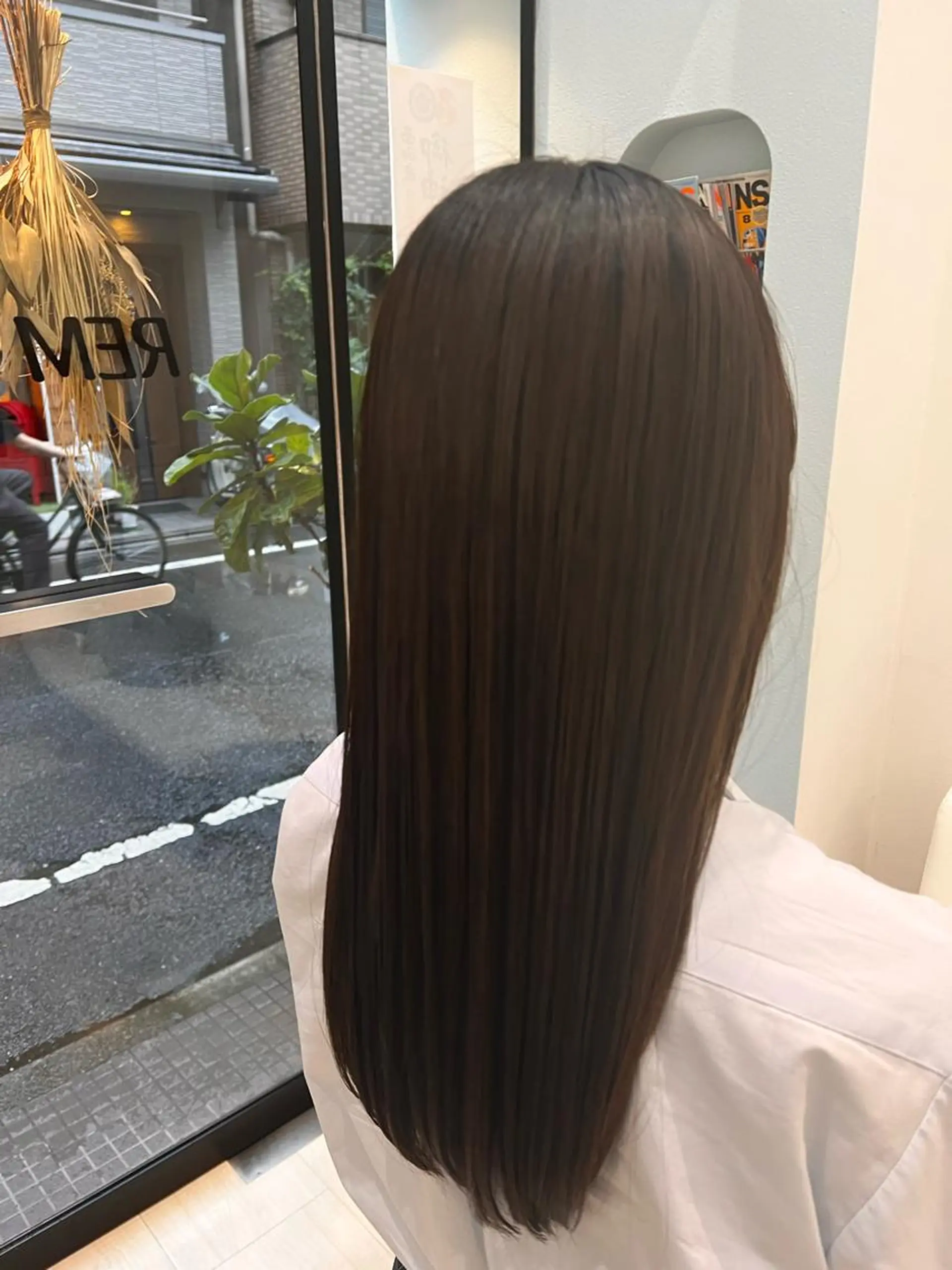ミディアム カラー パーマ ヘアアレンジ メンズ キッズ ネイル マツエク・マツパ アイブロウ 堀井 凌平のヘアスタイル