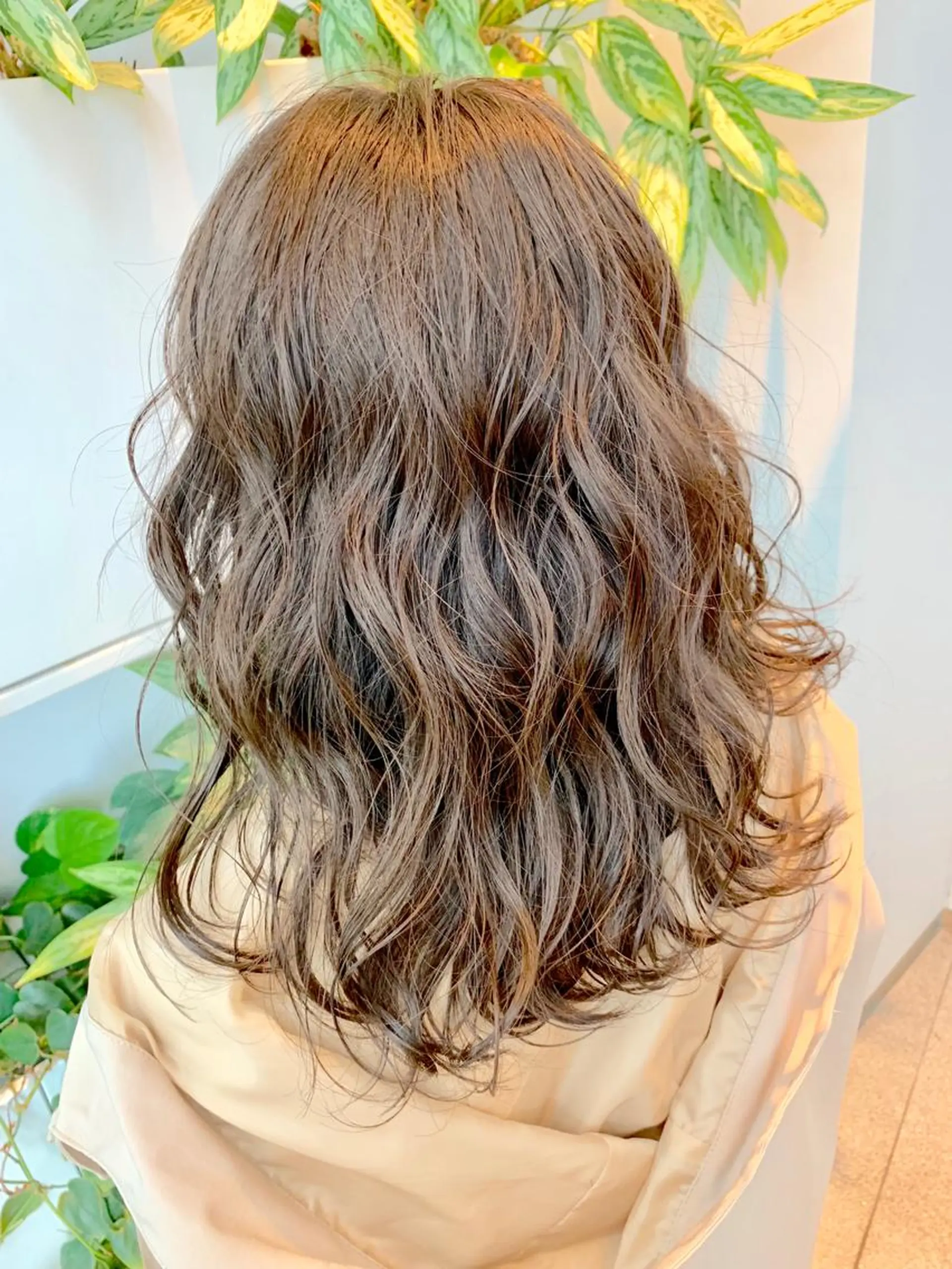 セミロング ヘアカラー トリートメント 東北No.1完全個室 💐梶谷社長のヘアスタイル