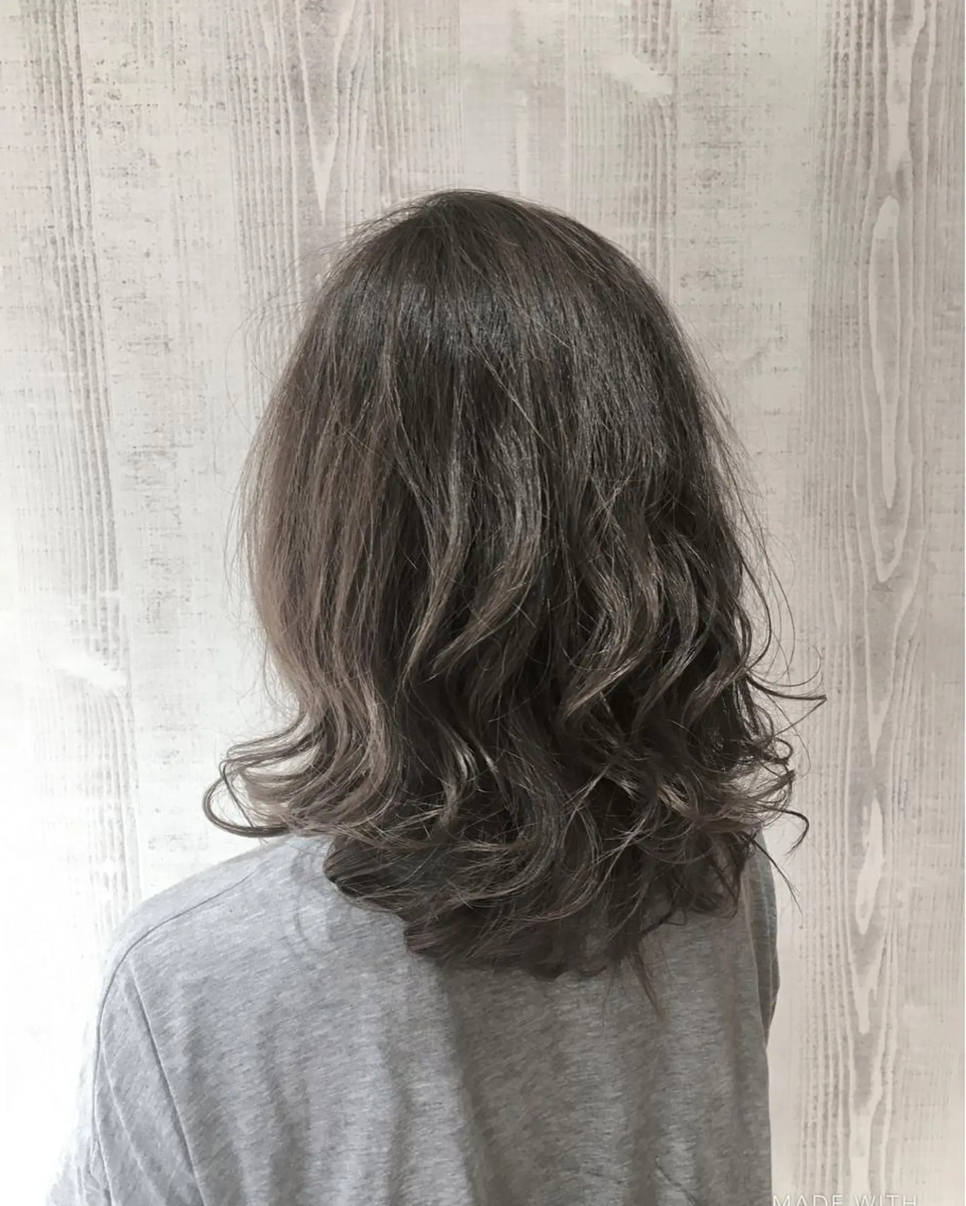 ミディアム カラー Kazu .Kのヘアスタイル
