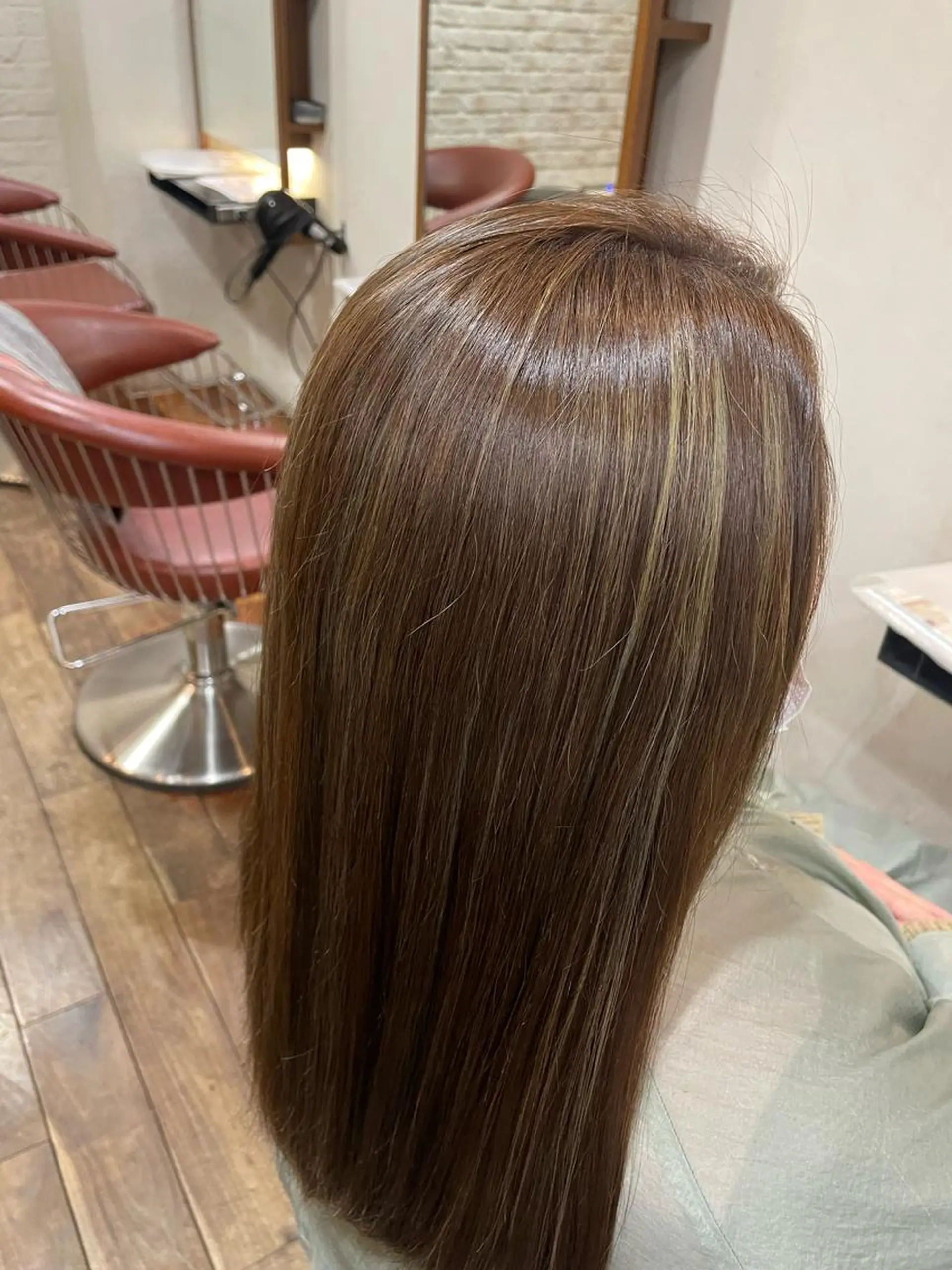 ロング カラー ハイトーンカラー イルミナカラー カット ヘアカラー トリートメント 田野倉NEXT店 美髪ニストのヘアスタイル