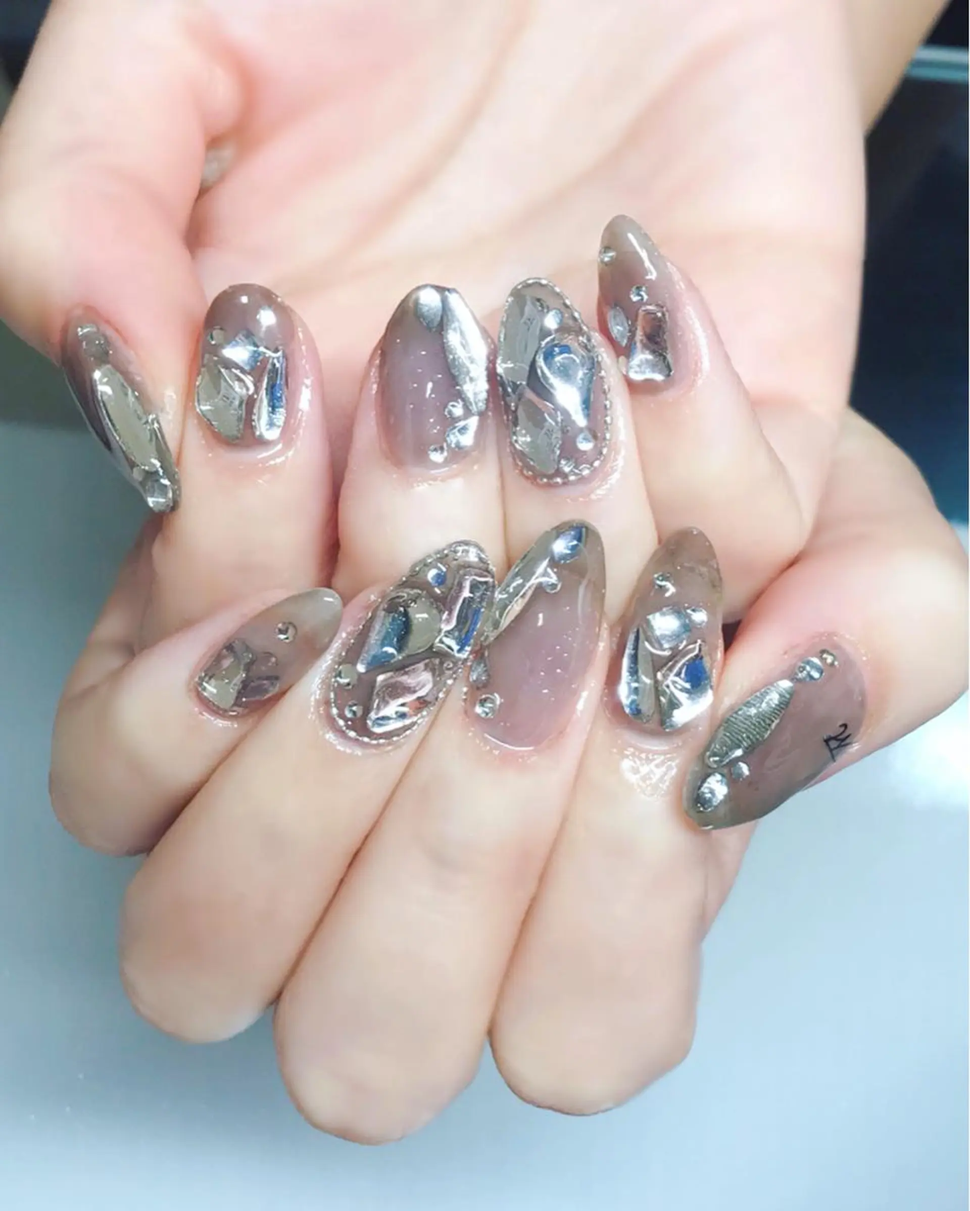 ネイル アートネイル ジェルネイル キラキラネイル ストーンネイル Nyanco Nailのネイルデザイン