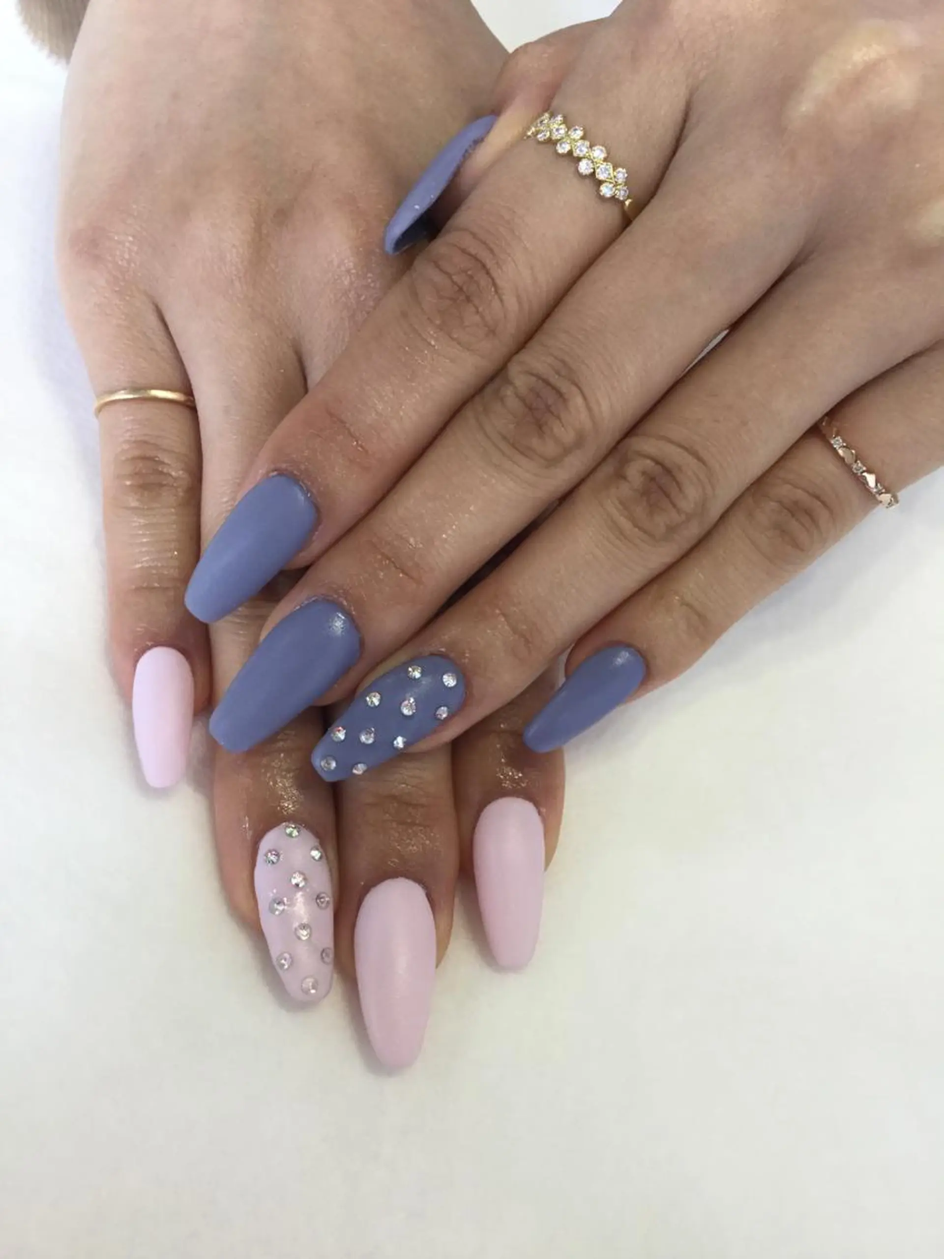 ネイル ハンドネイル 💎🐰 saki. m 🐰💎のネイルデザイン