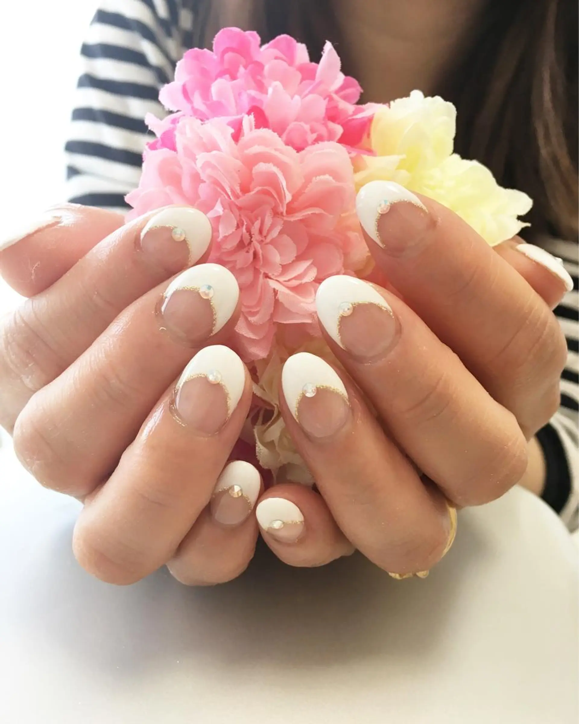 ネイル フレンチネイル シンプルネイル ブライダルネイル ホワイト Petit Fleur所属・青柳 亜梨奈のマツエク・マツパデザイン