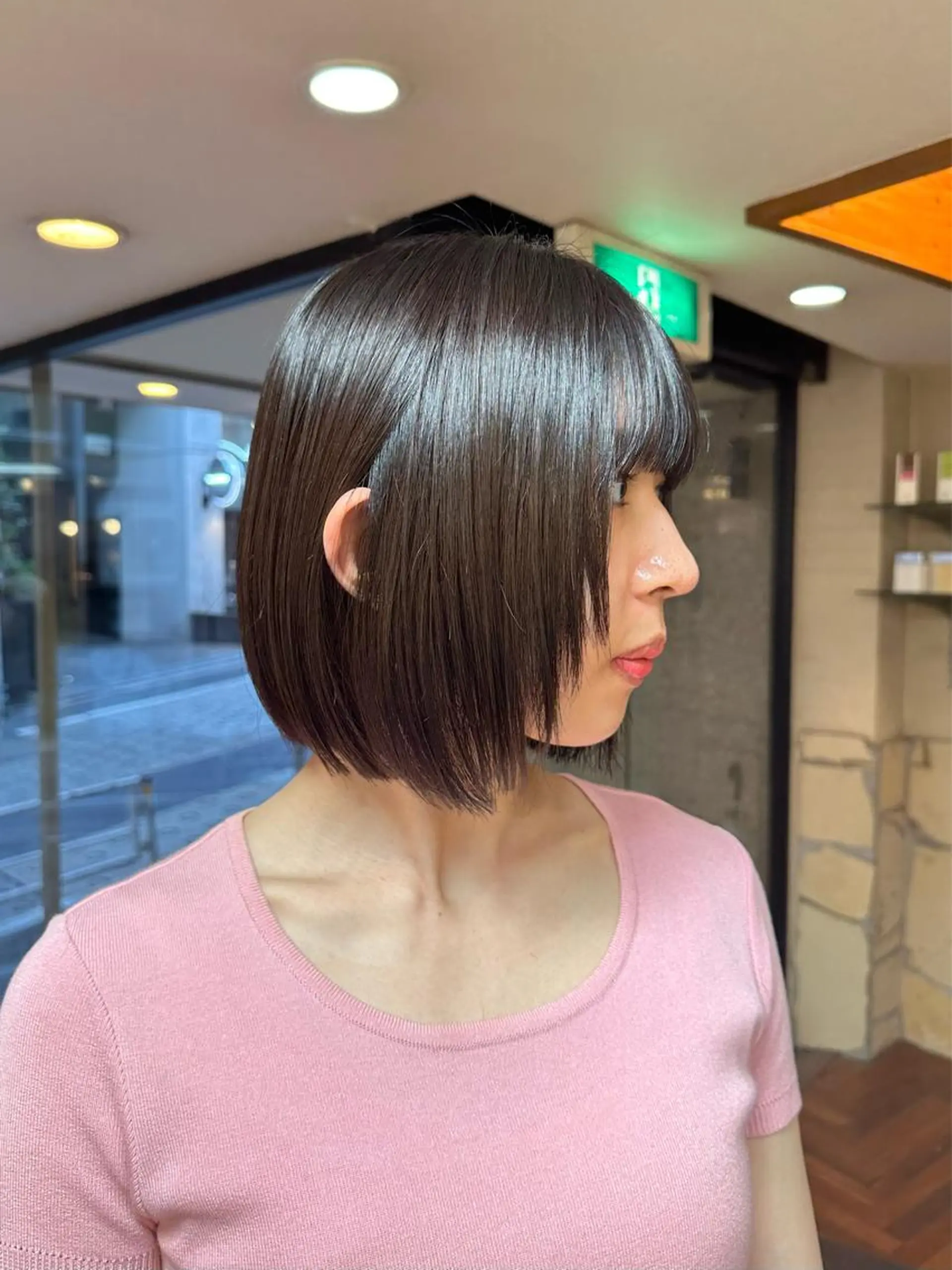 ショート カラー ブリーチ グレージュ ブリーチなしカラー デザインカット 顔周りカット カット トリートメント LUMO所属・矢野 晃平のヘアスタイル