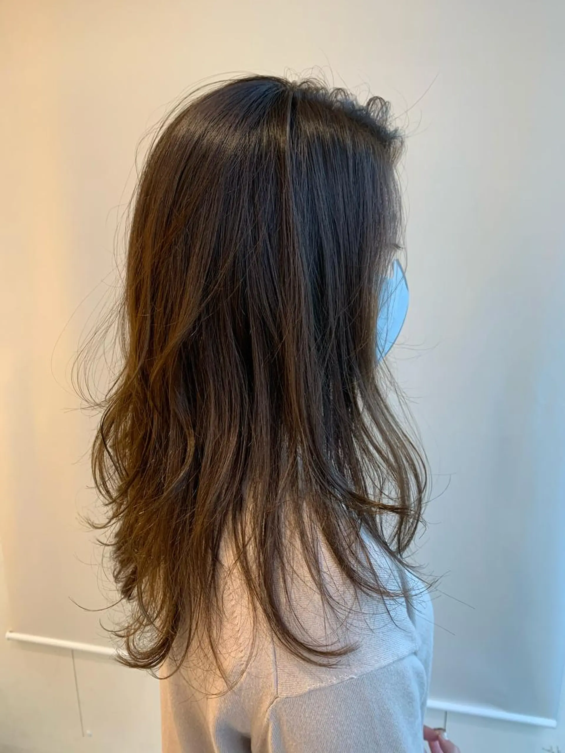 セミロング カラー パーマ ヘアアレンジ カット ヘアカラー トリートメント 加藤 綾華のヘアスタイル