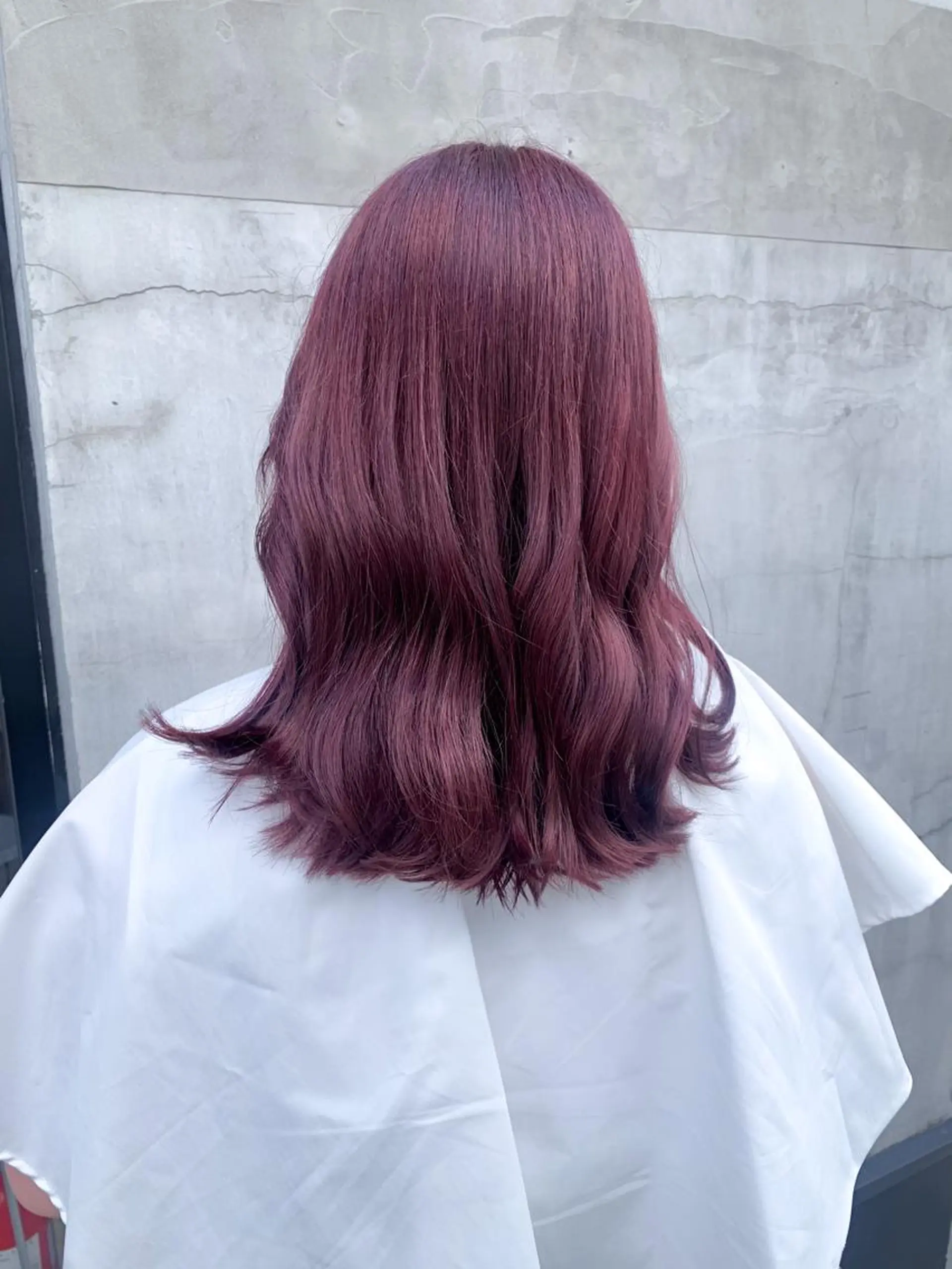 ミディアム カラー ヘアアレンジ キッズ ブリーチ カット ヘアカラー トリートメント yuka .のヘアスタイル