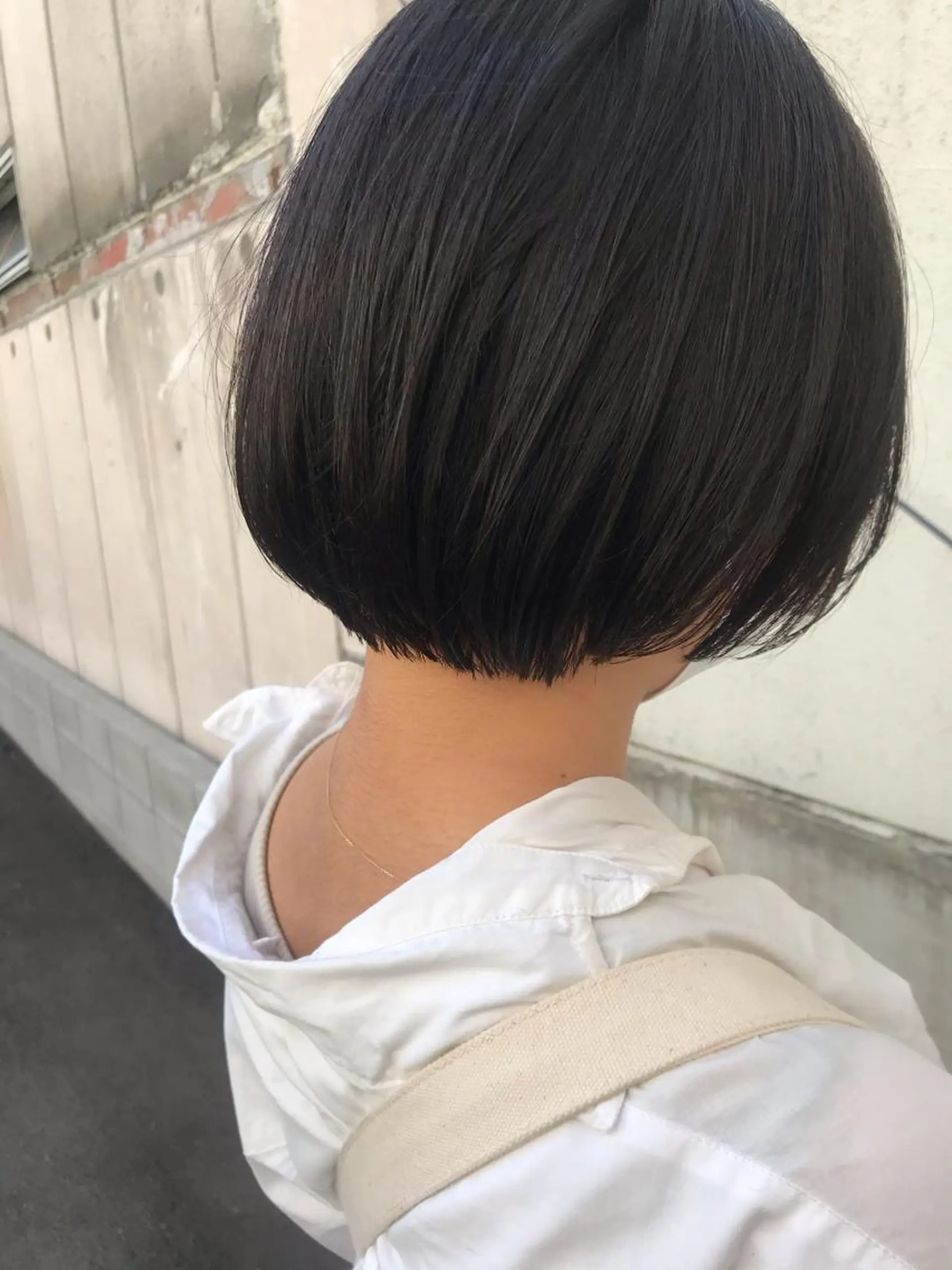 ミディアム カット 縮毛矯正 トリートメント さの あやねのヘアスタイル