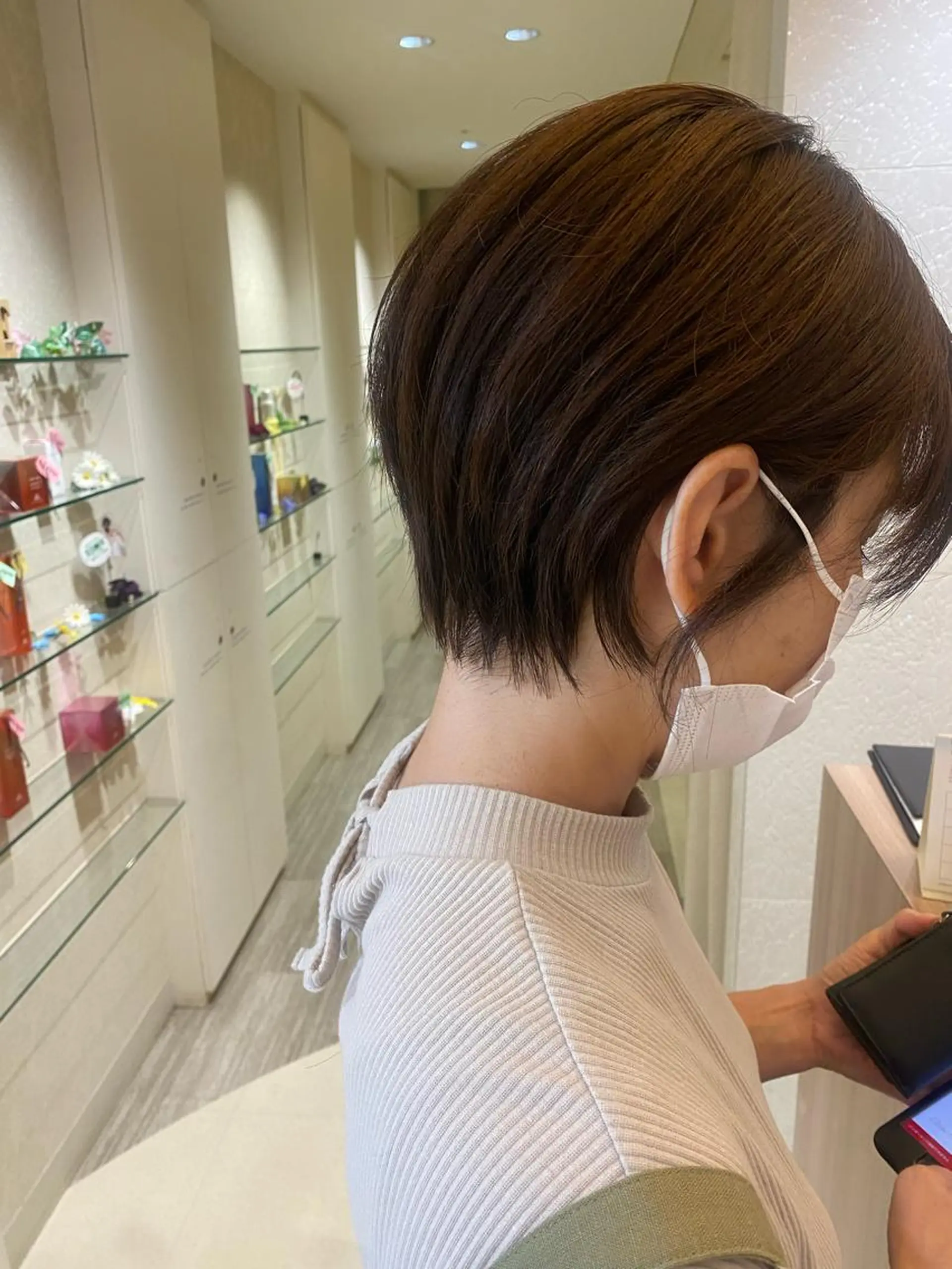 ショート 駅チカ【ali'i】 アリイ花崎友美☘のヘアスタイル