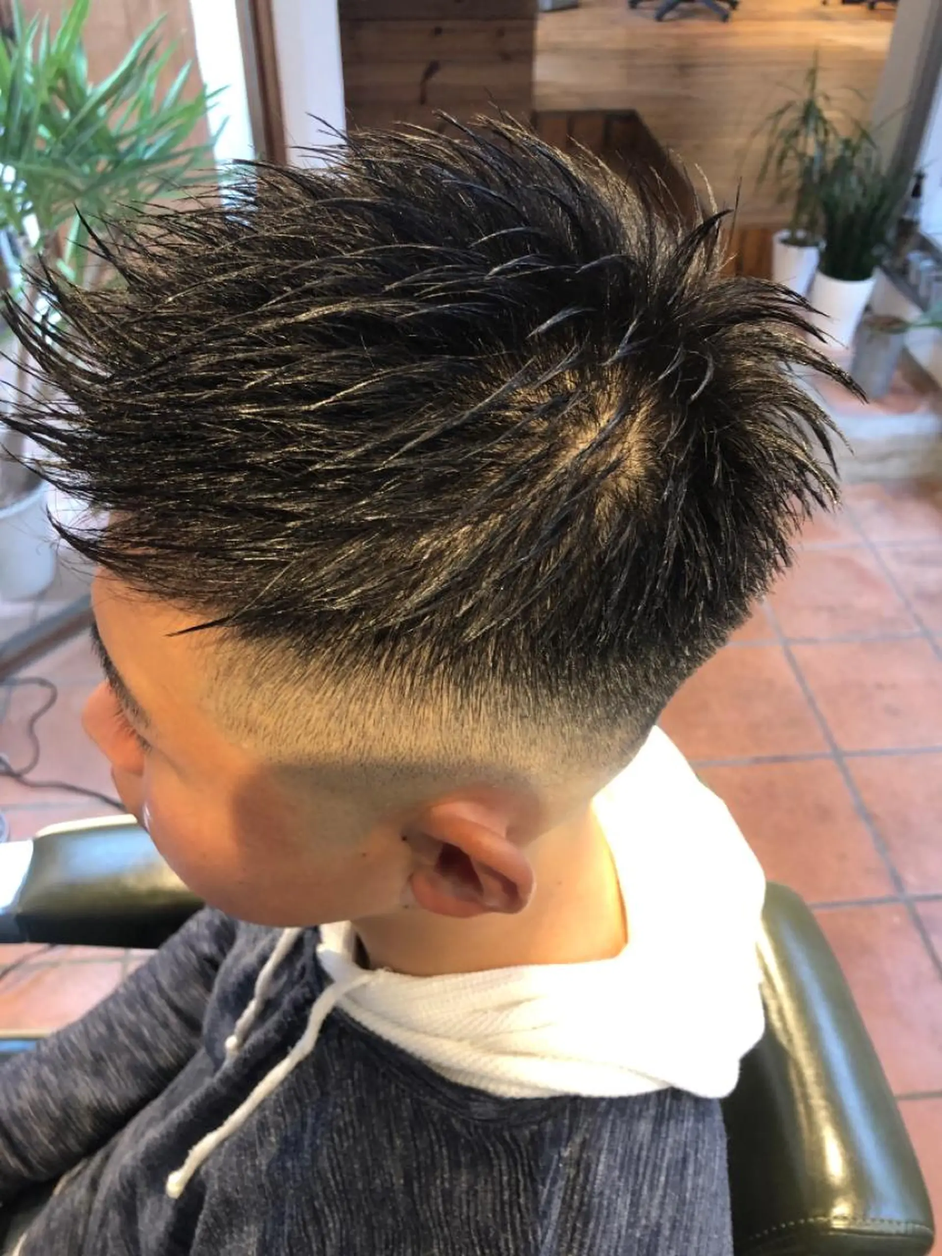 ショート メンズ カット vita所属・冨士川 英樹のヘアスタイル