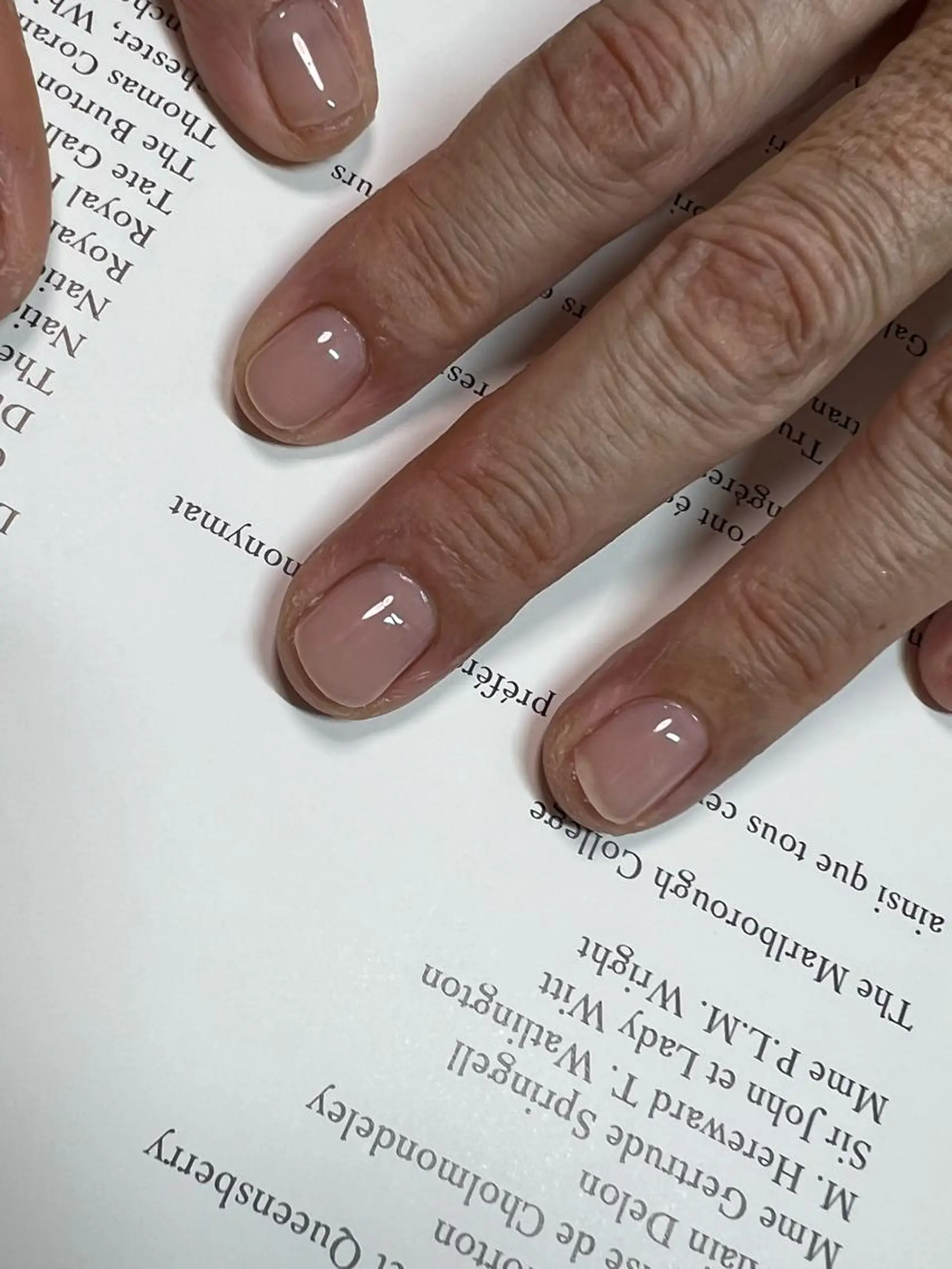 ネイル 黒葛原 めぐみのネイルデザイン