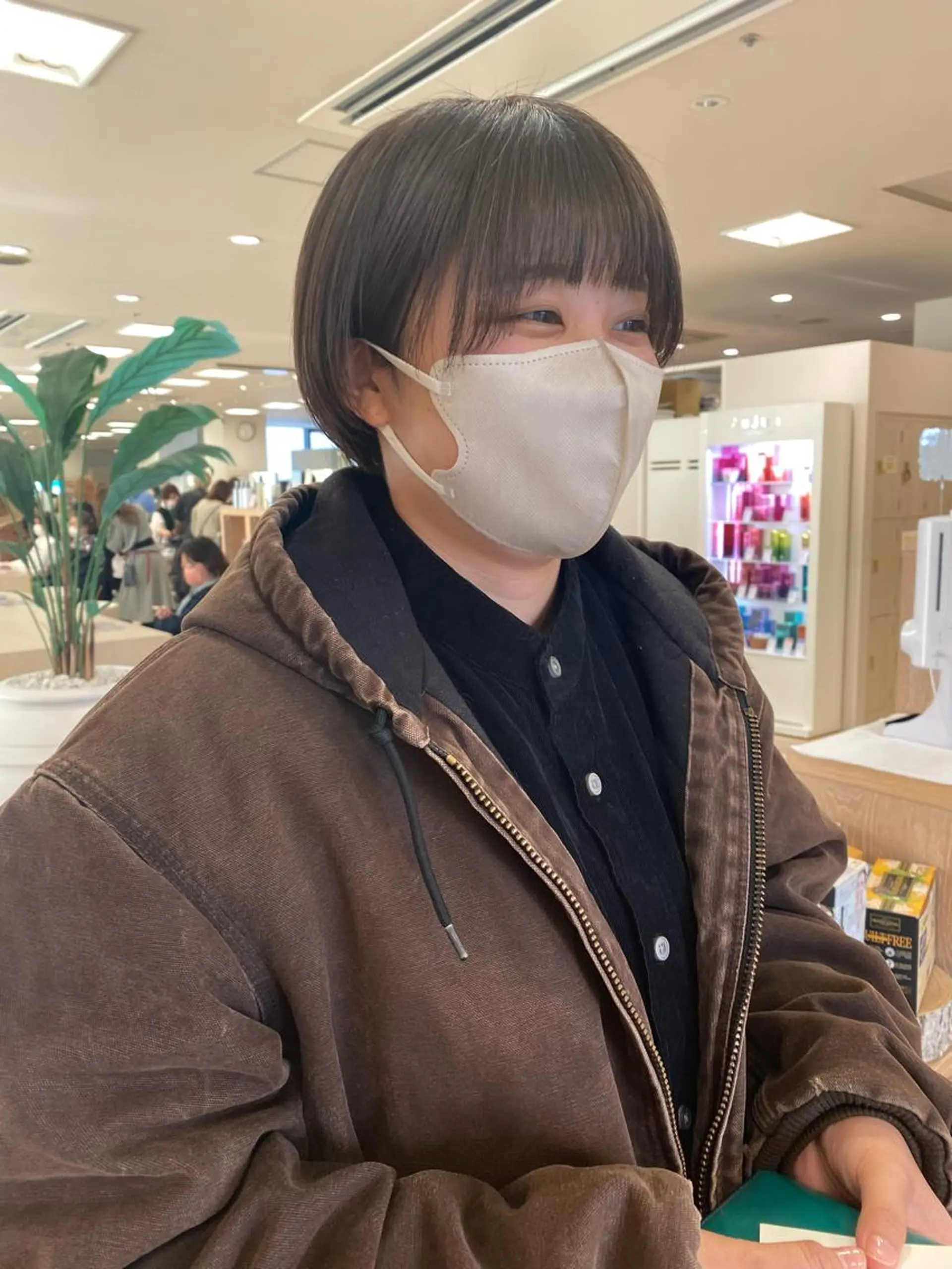 ショート カラー カット ヘアカラー トリートメント レイヤー/ウルフ🤎 mayo.のヘアスタイル