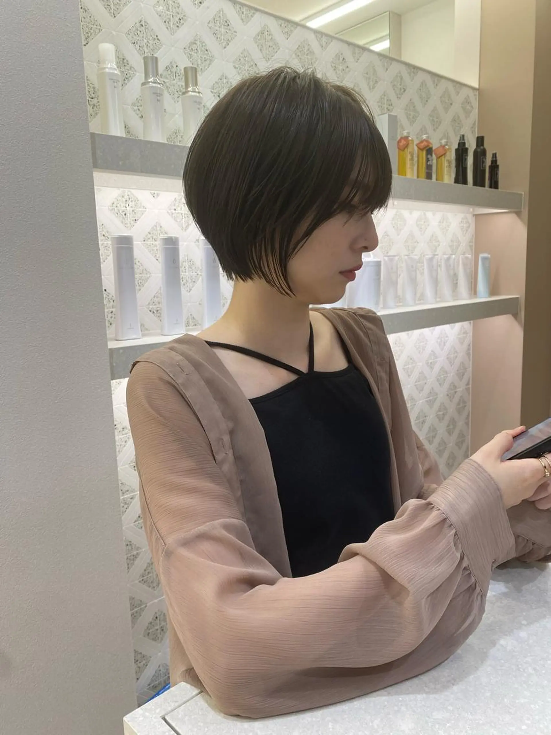 ショート カラー ショートボブ ショートレイヤー ハンサムショート ボブ 髪質改善 カット ヘアカラー トリートメント ヘッドスパ 木原良 (キハラ リョウ)のヘアスタイル