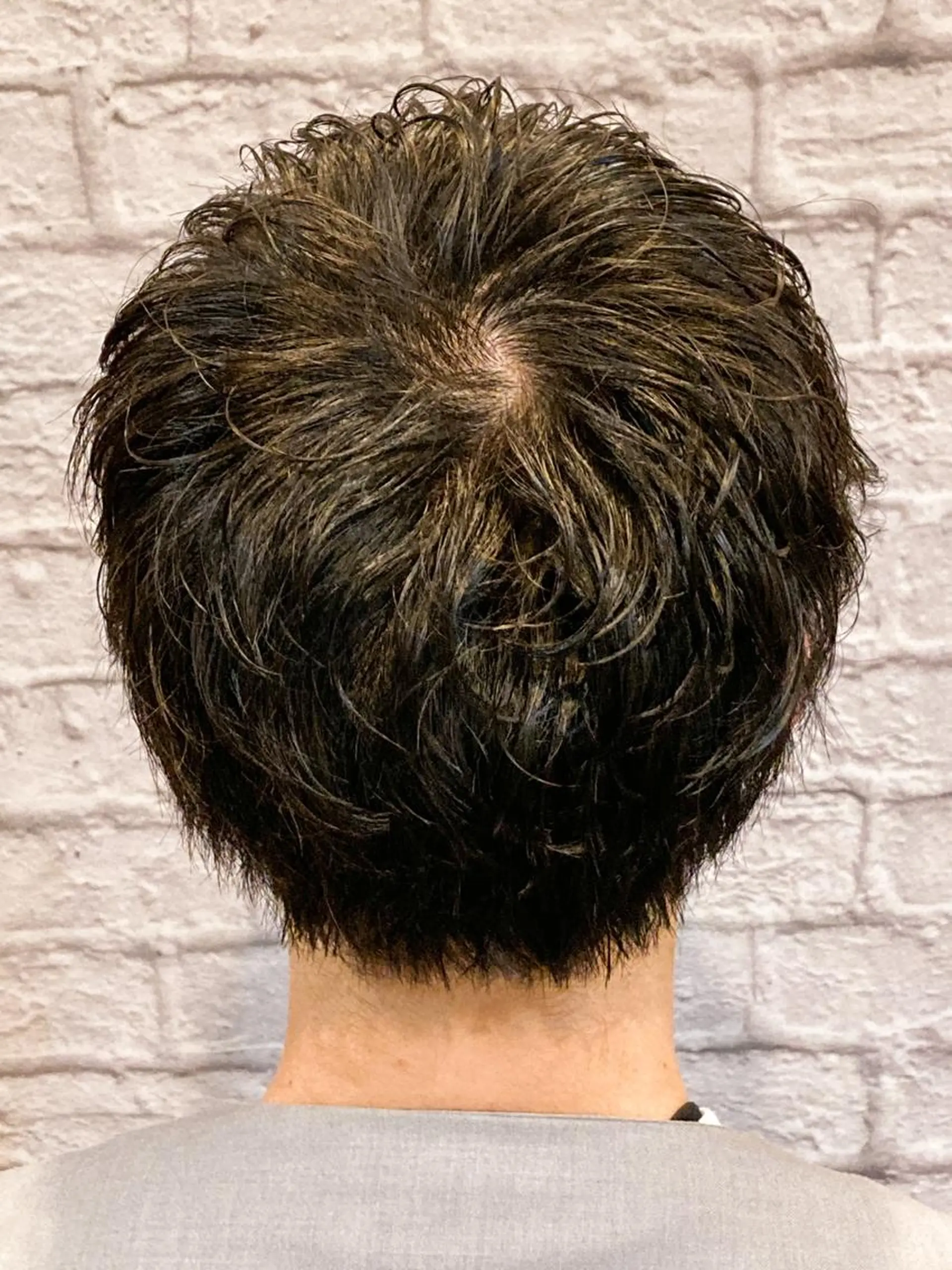 ミディアム メンズ カット パーマ お客様満足度NO.1 小林真弥のヘアスタイル