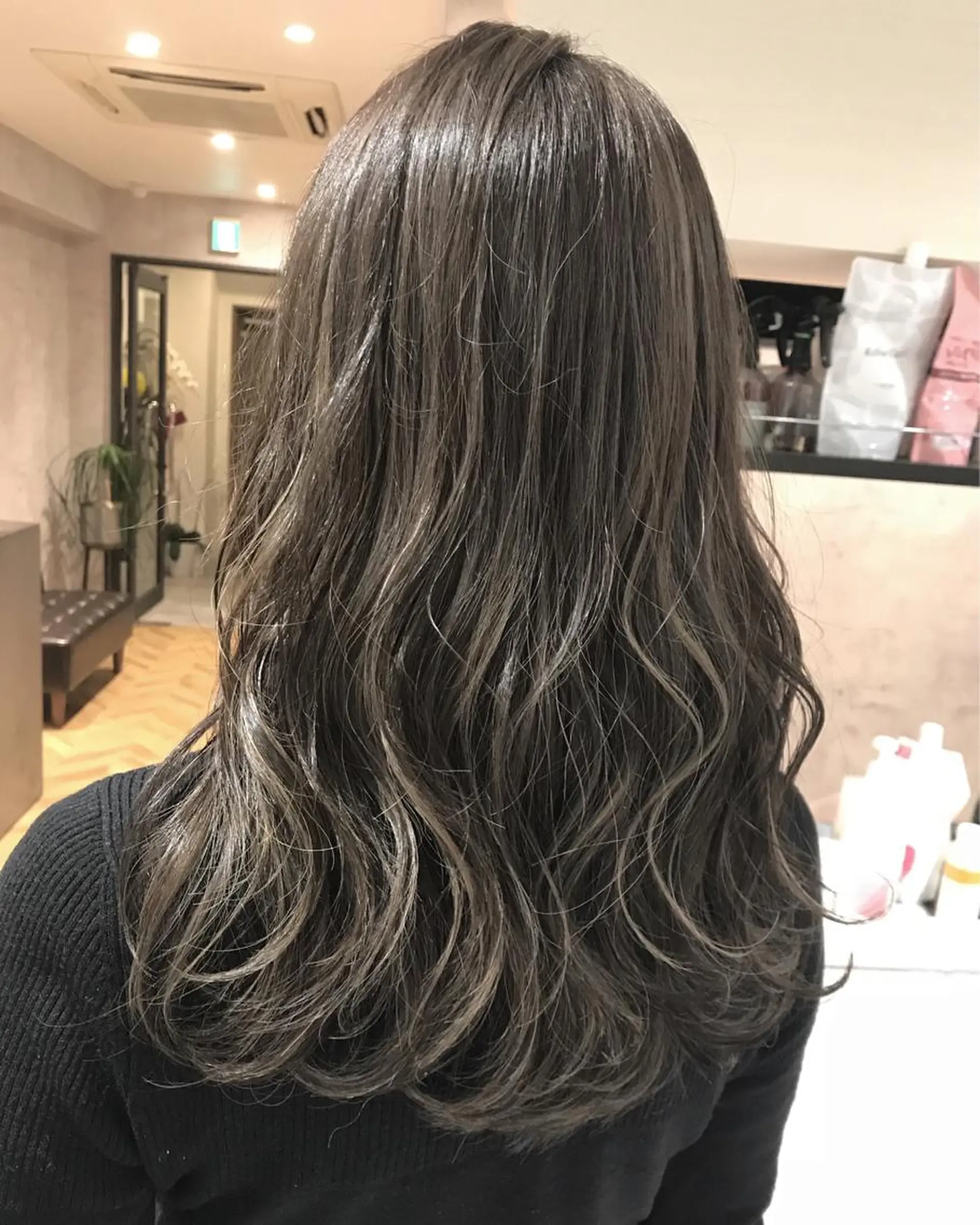 ロング カラー ヘアカラー 髪質改善will hairdesignのヘアスタイル