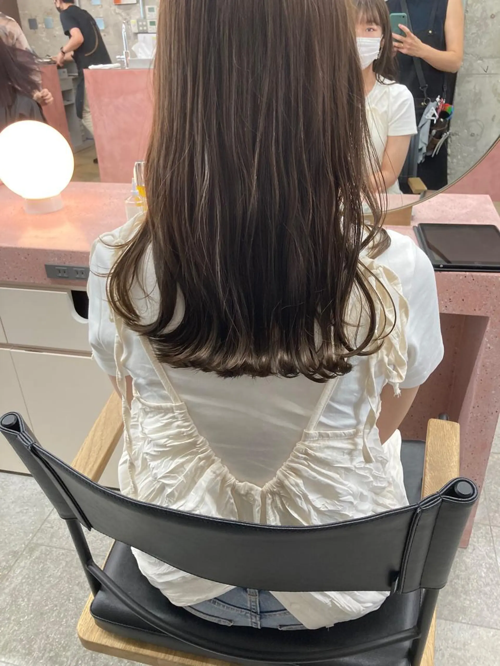 ミディアム カラー ブリーチ ブリーチなしカラー 小木曽智美 /ボブ/ショートのヘアスタイル