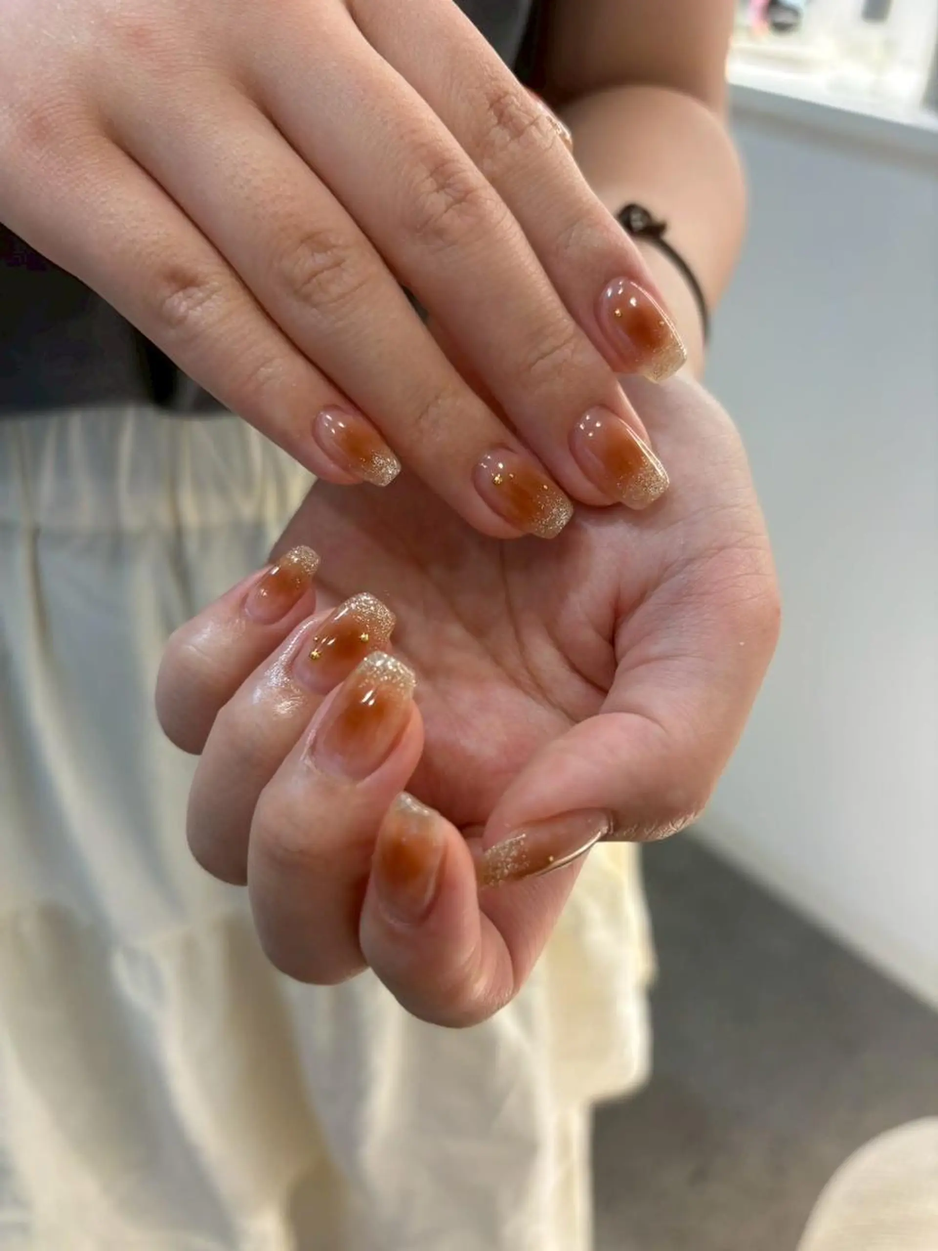 ネイル ハンドネイル whitepaper 🎀airiのネイルデザイン