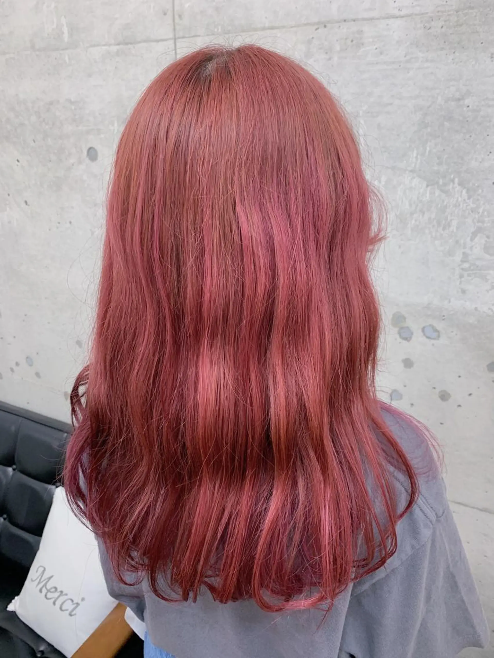 ミディアム カラー 切りっぱなしボブ アディクシーカラー ブリーチ ケアブリーチ デザインカラー 松本 和之のエステ・リラクイメージ