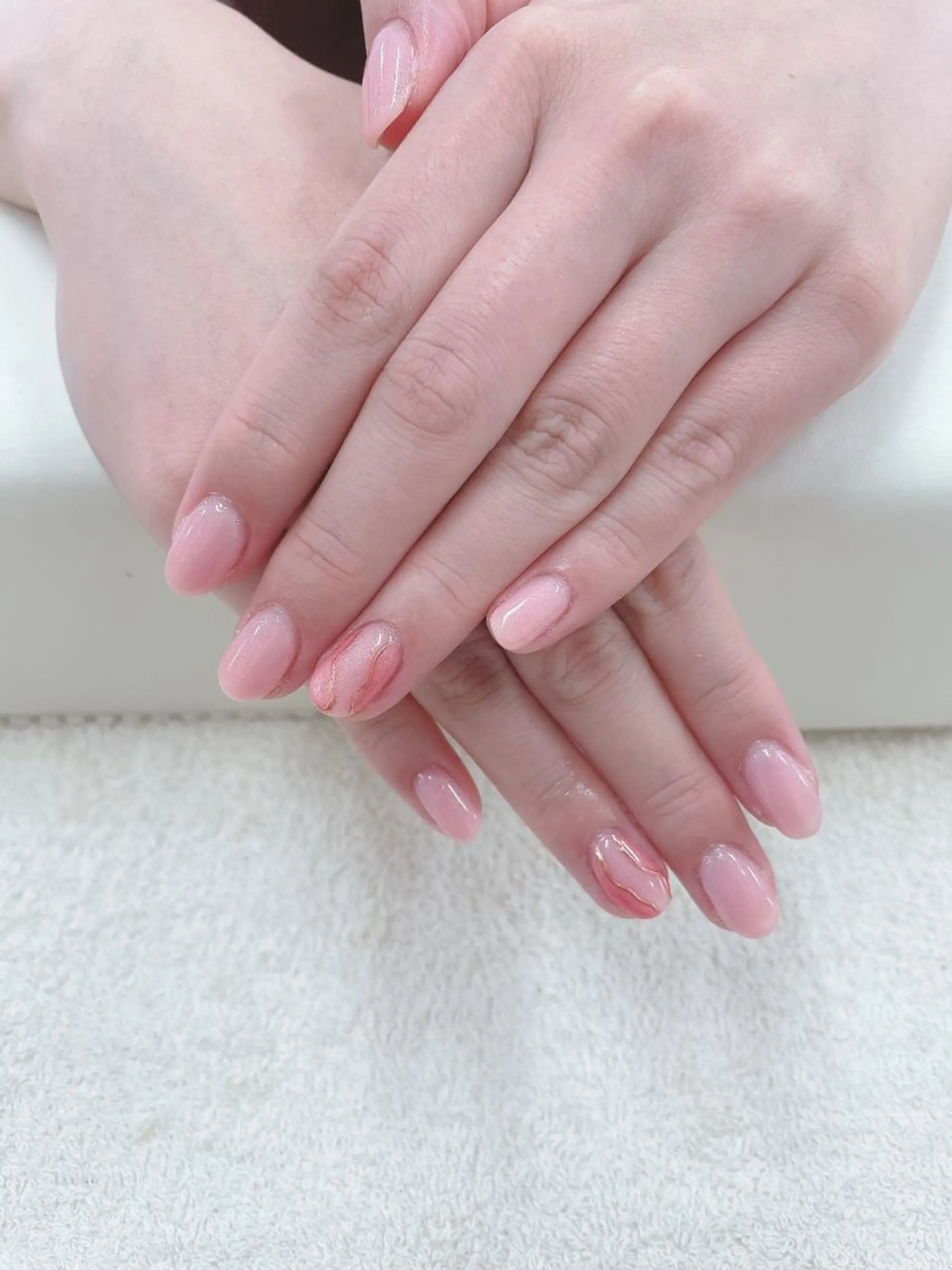 ネイル ミラーネイル ハンドネイル Bianca SAITO🌺のネイルデザイン