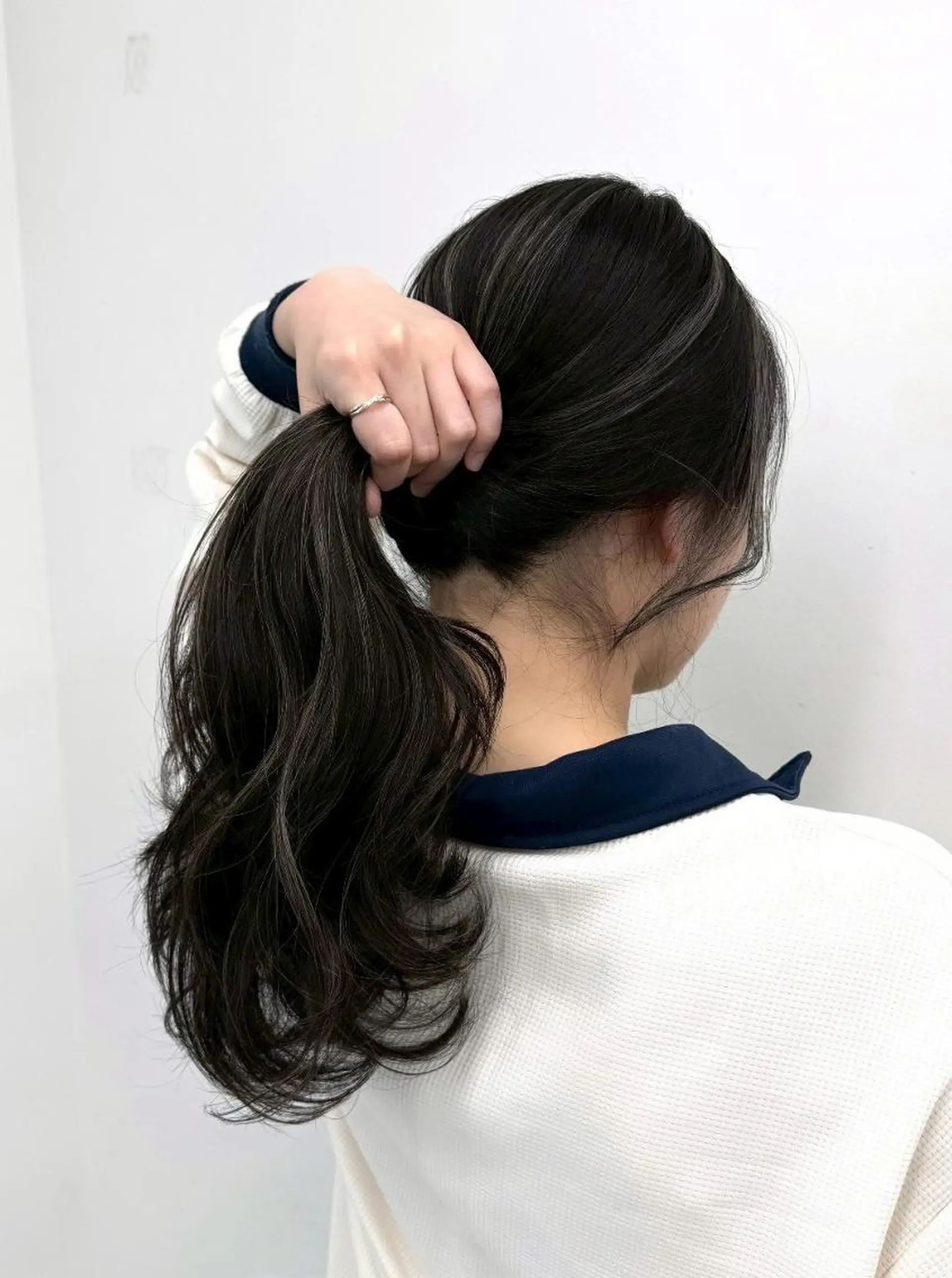 ロング カラー アディクシーカラー アッシュ ブルーカラー ダークアッシュ グレージュ 【公式】amble luxe池袋東口🩷のヘアスタイル