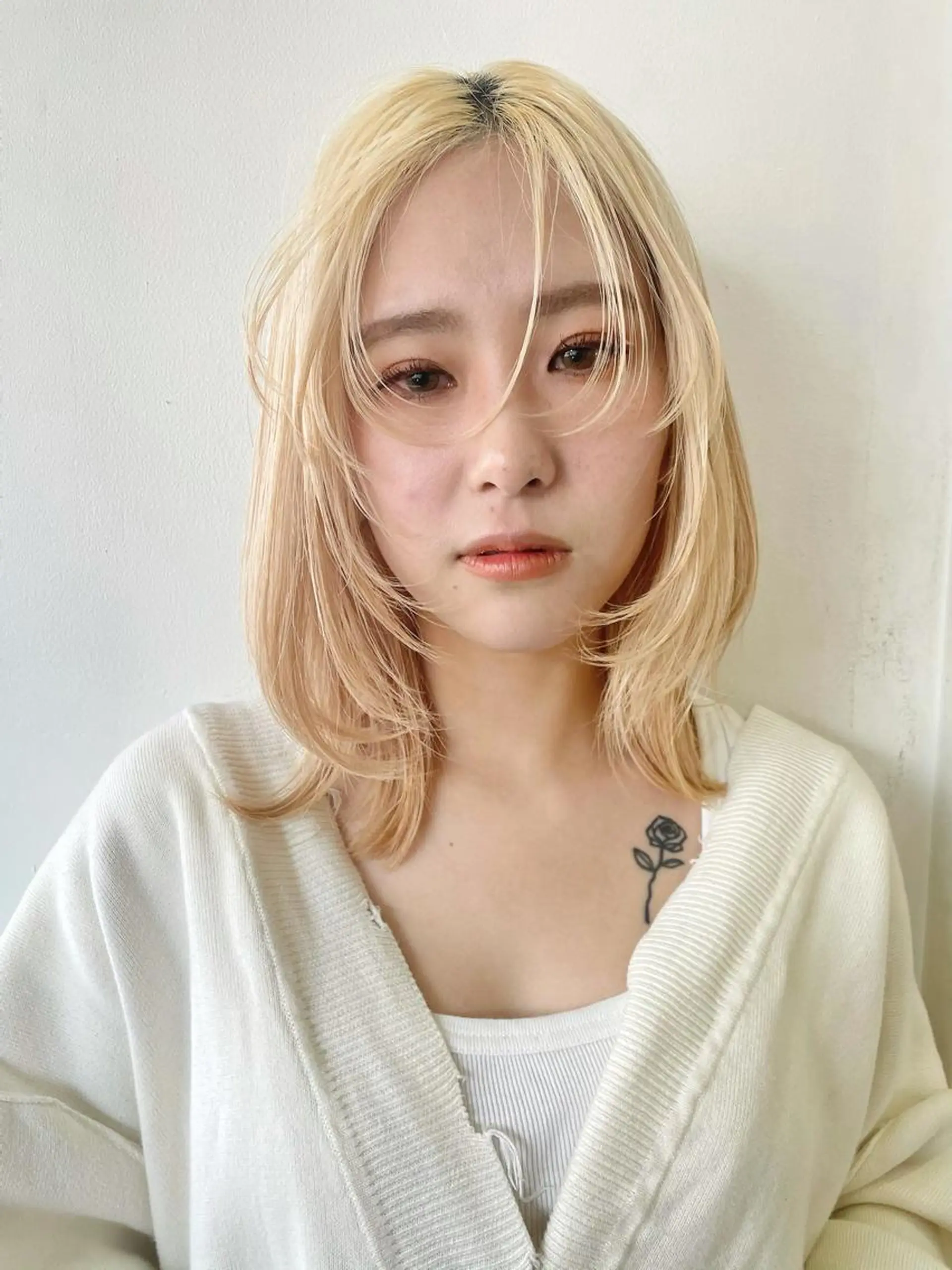 ミディアム カラー カット トリートメント 似合わせ｜レイヤー 🪩yurikaのヘアスタイル