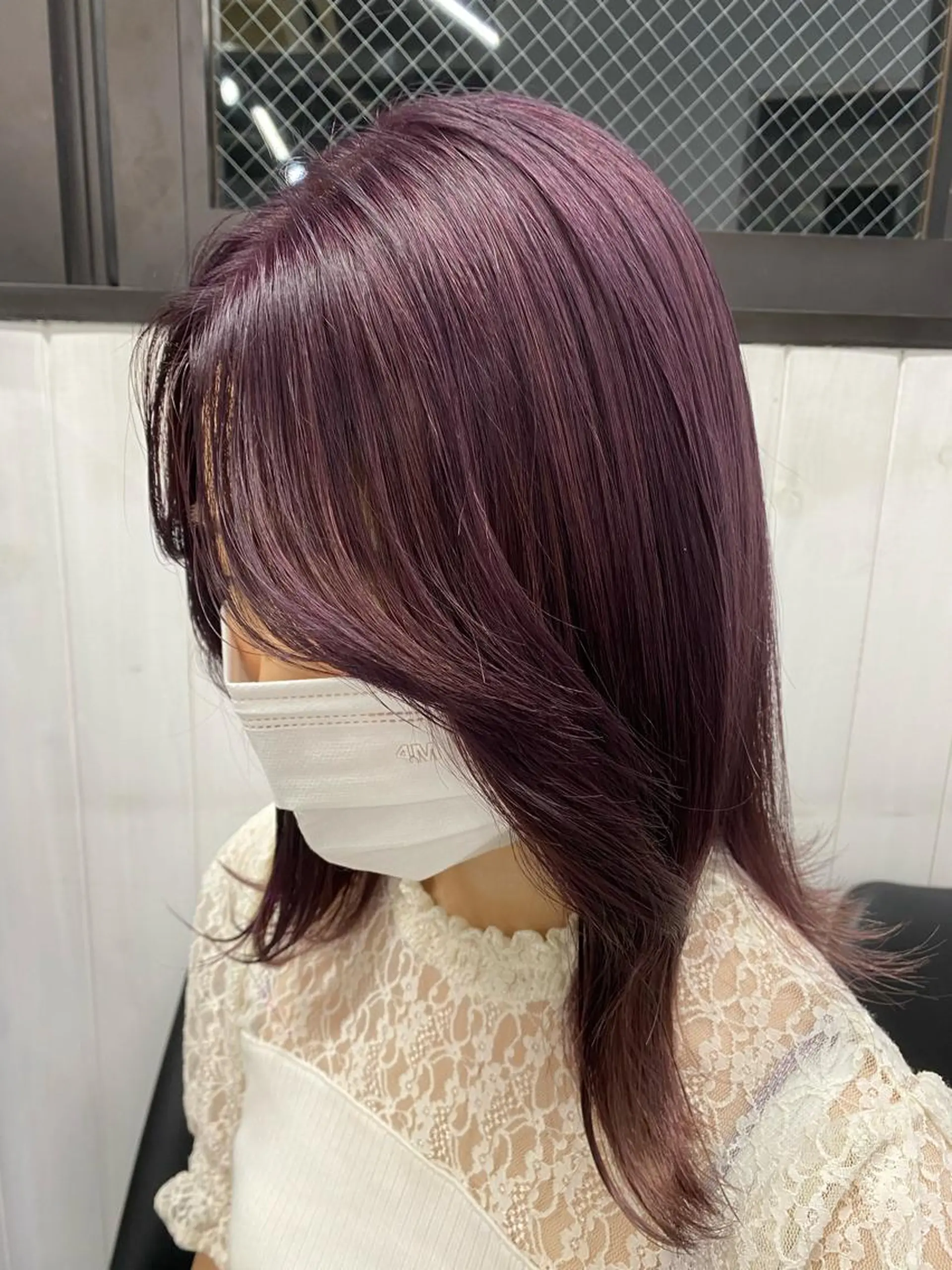 セミロング カラー ラベンダーカラー 🧸艶々韓国ヘア 🧁mizunaのヘアスタイル