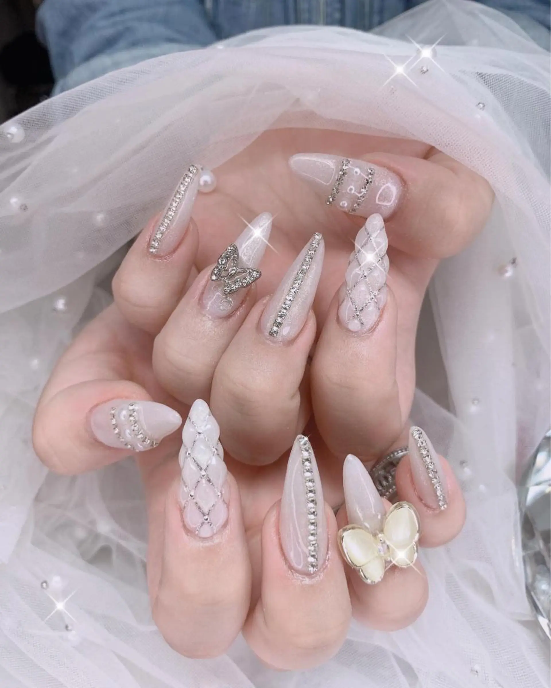 ネイル エンジェル ヒーリング 矢場町店のネイルデザイン