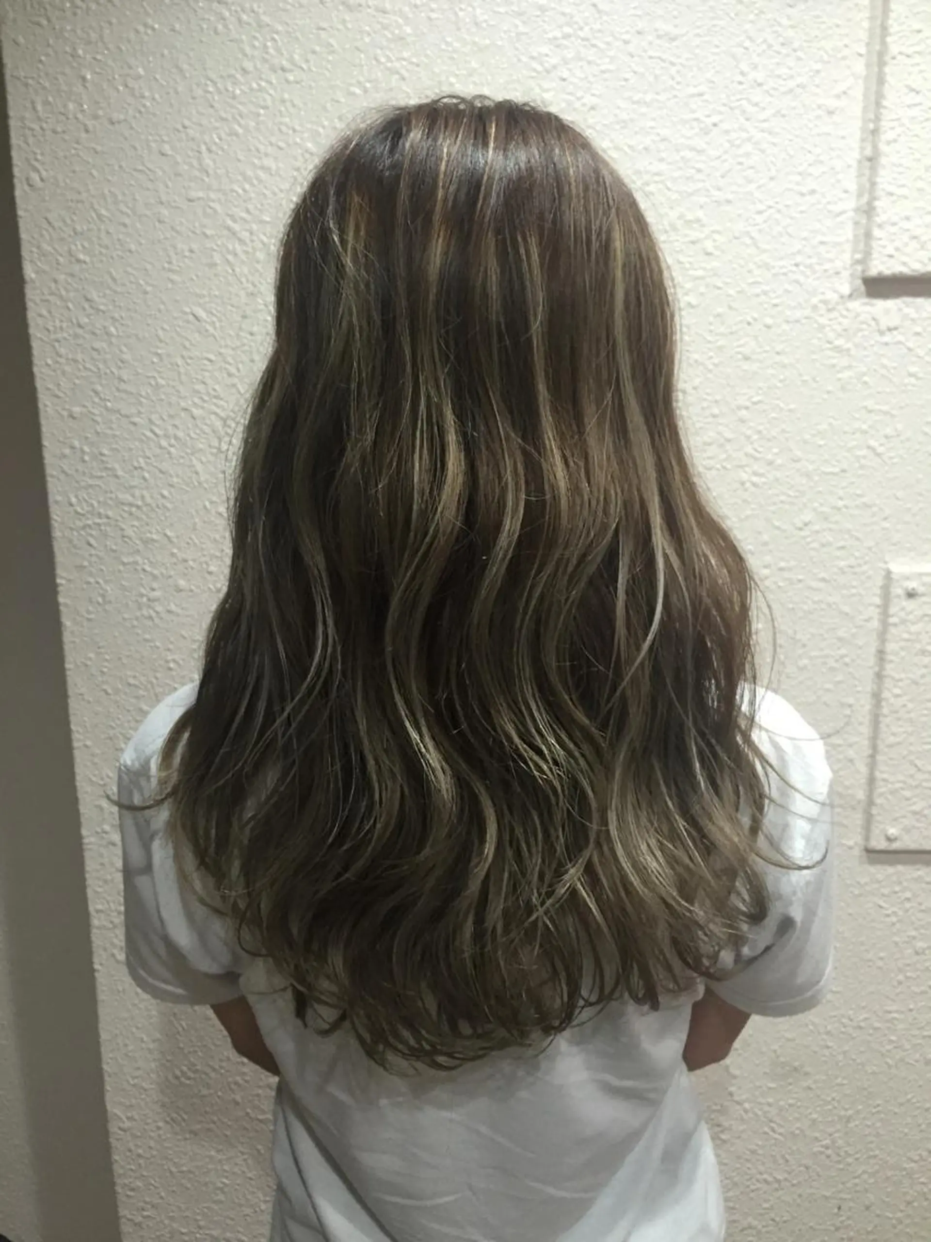 ロング カラー パーマ ヘアアレンジ メンズ キッズ ネイル マツエク・マツパ メンズハイライト グラデーションカラー ハイライトカラー ハイライト グラデーション 新宿/髪質改善/ 美髪矯正✨浅江通友のヘアスタイル