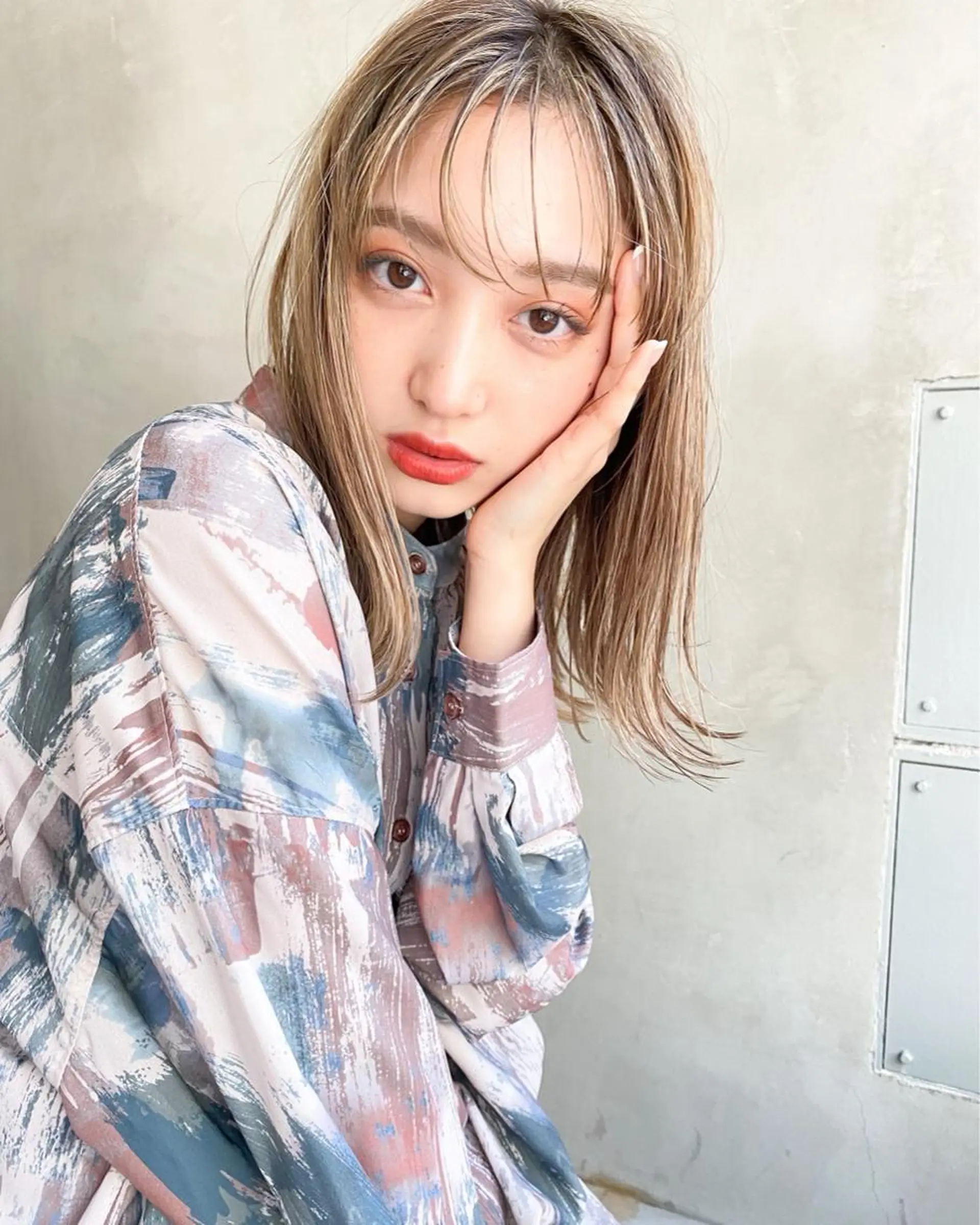セミロング カラー 透明感カラー カット ヘアカラー トリートメント ヘアセット MUSASHI ブリーチカラー◎のヘアスタイル