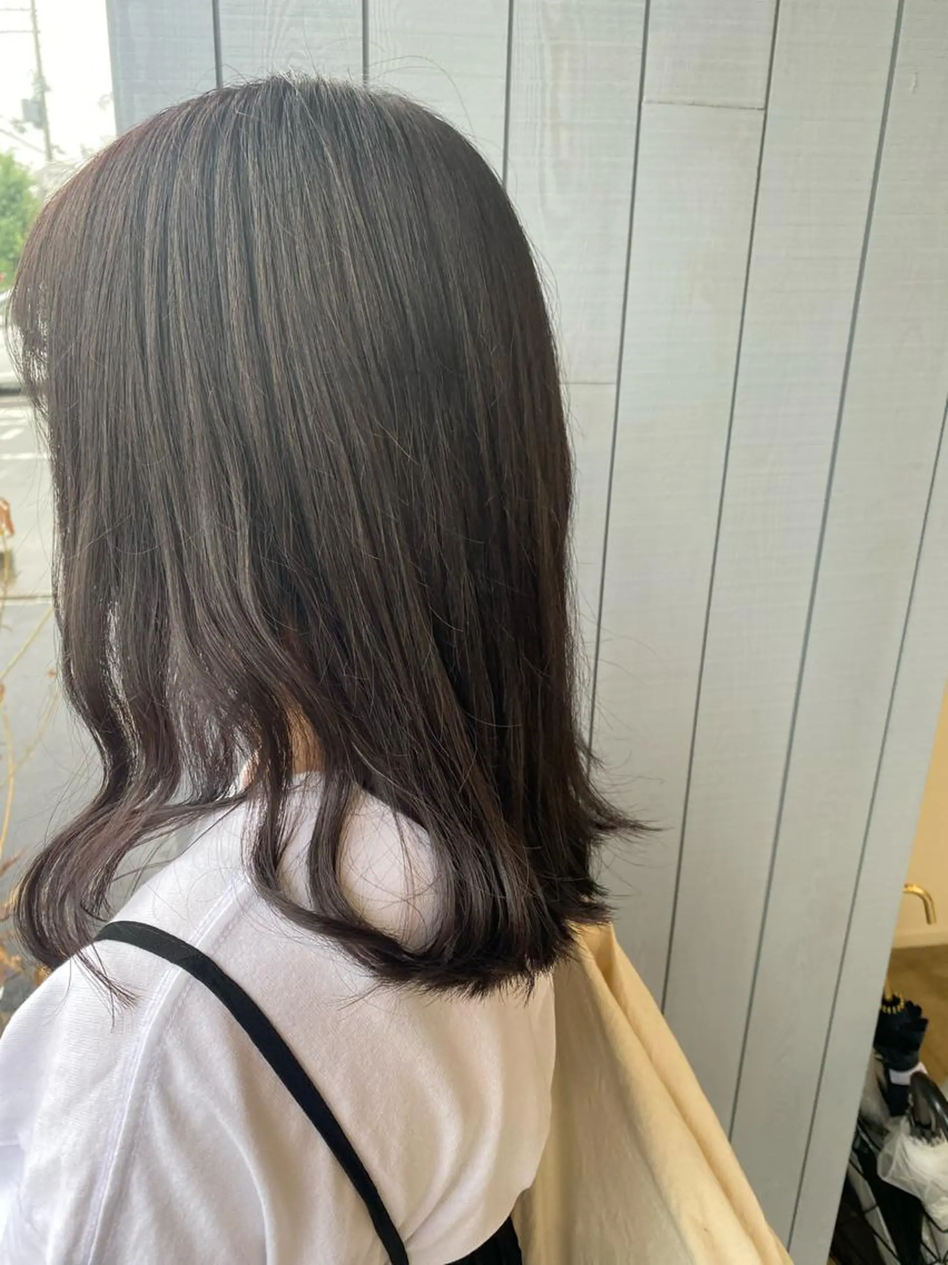 セミロング カラー éclat hair's BEAU group所属・大久保 梨音のヘアスタイル