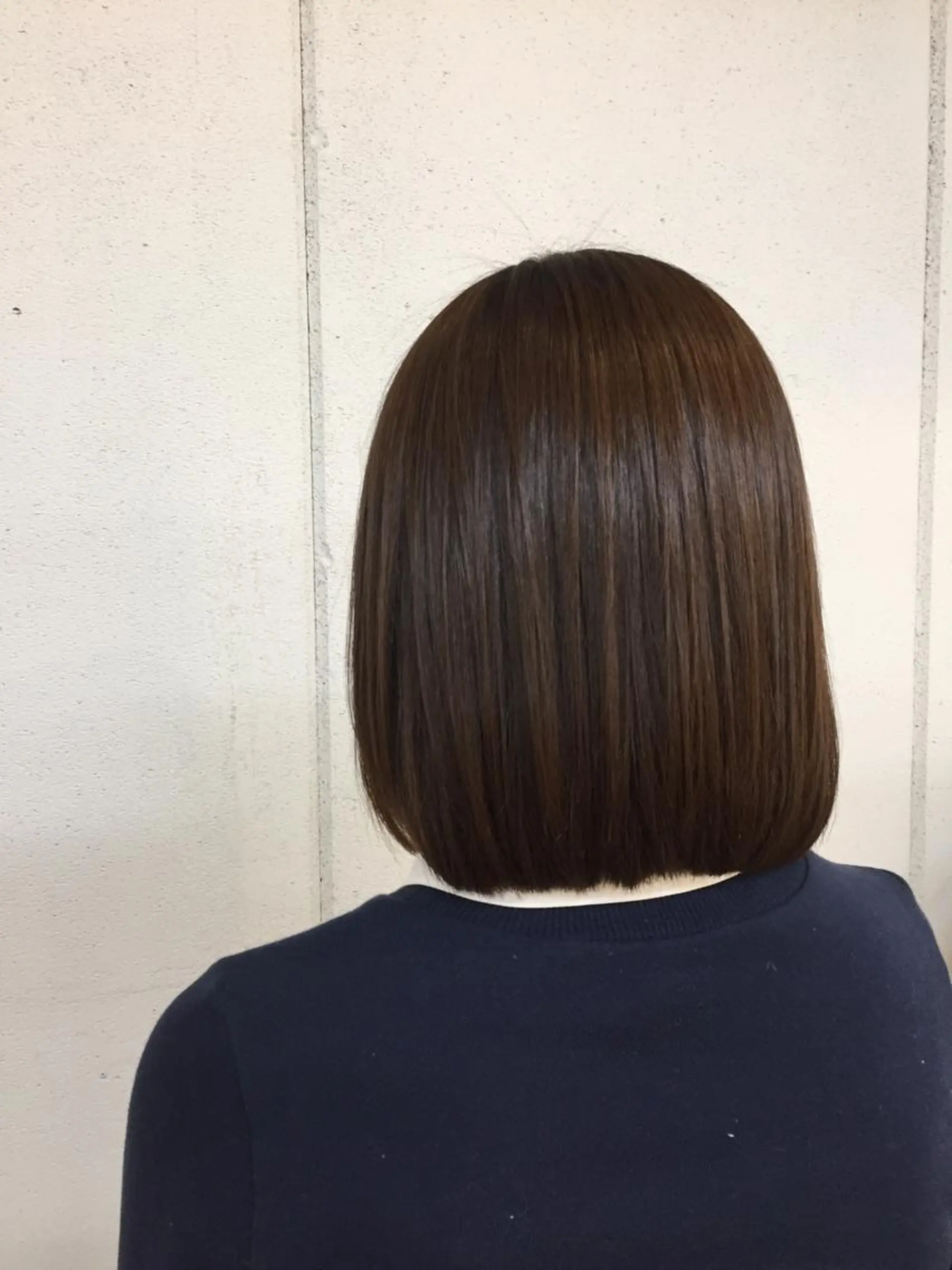 ミディアム アルファ シェリのヘアスタイル