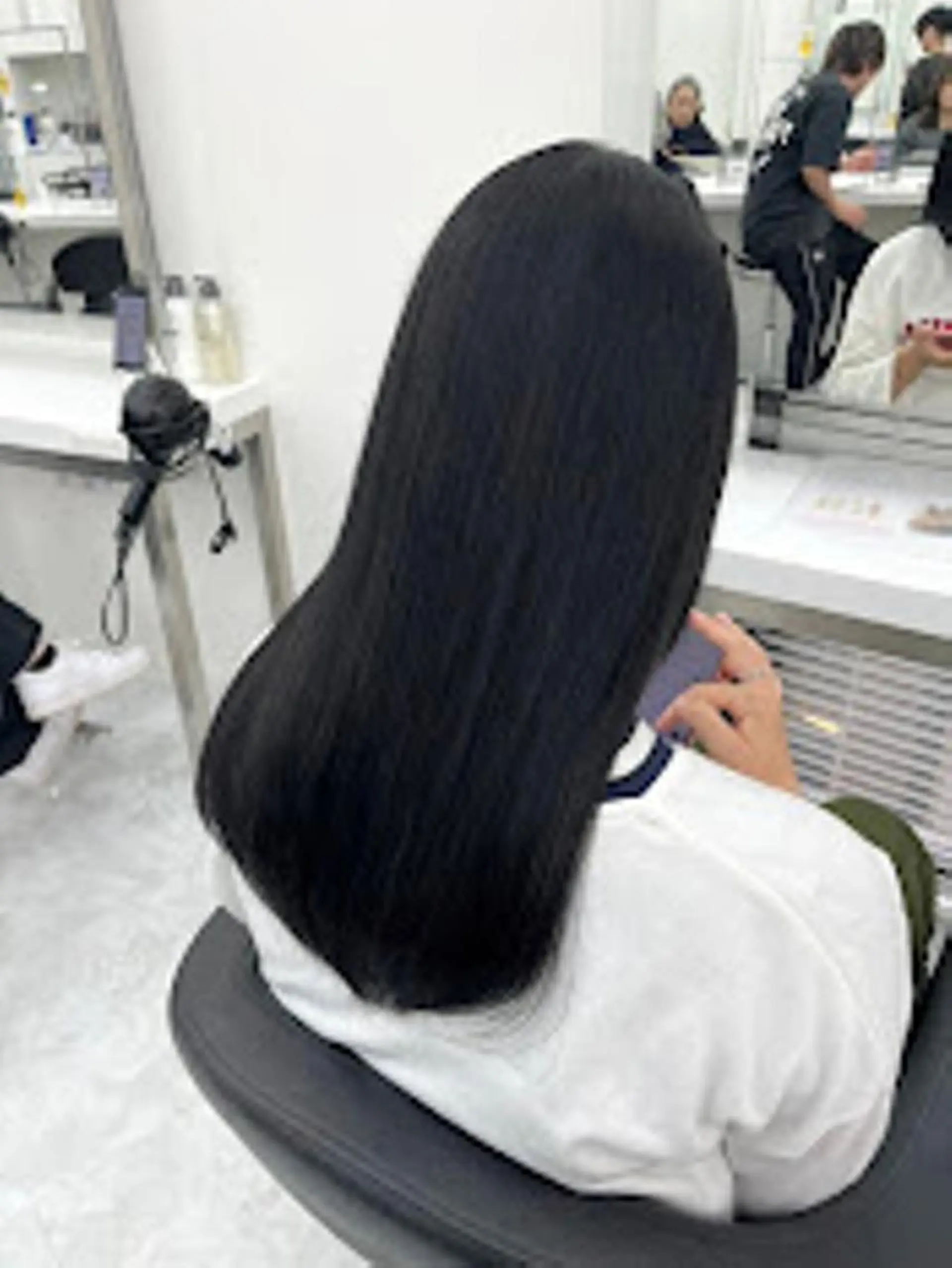 カラー official TUNE銀座🪄✨のヘアスタイル