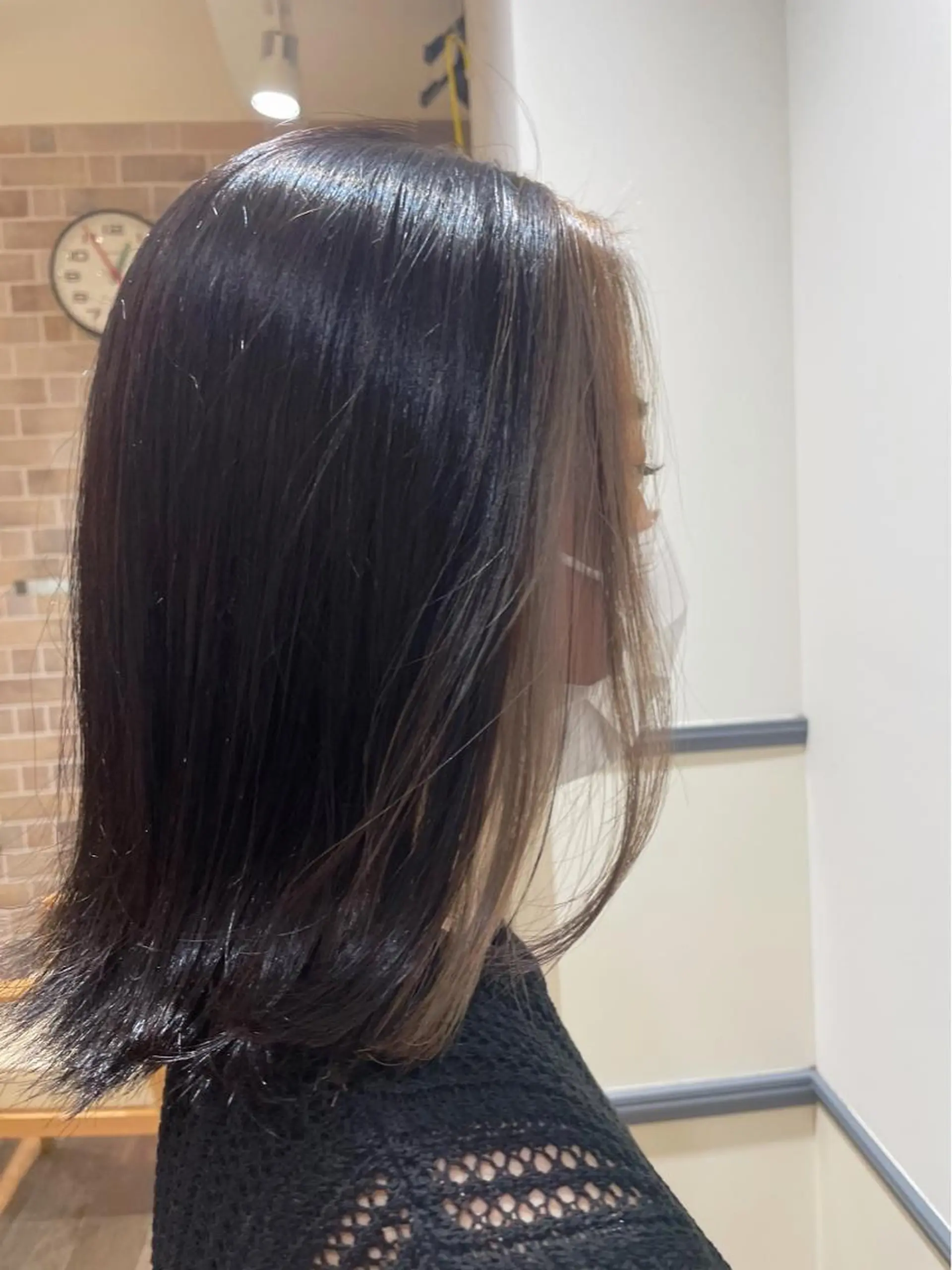 ミディアム 松島 涼花のヘアスタイル